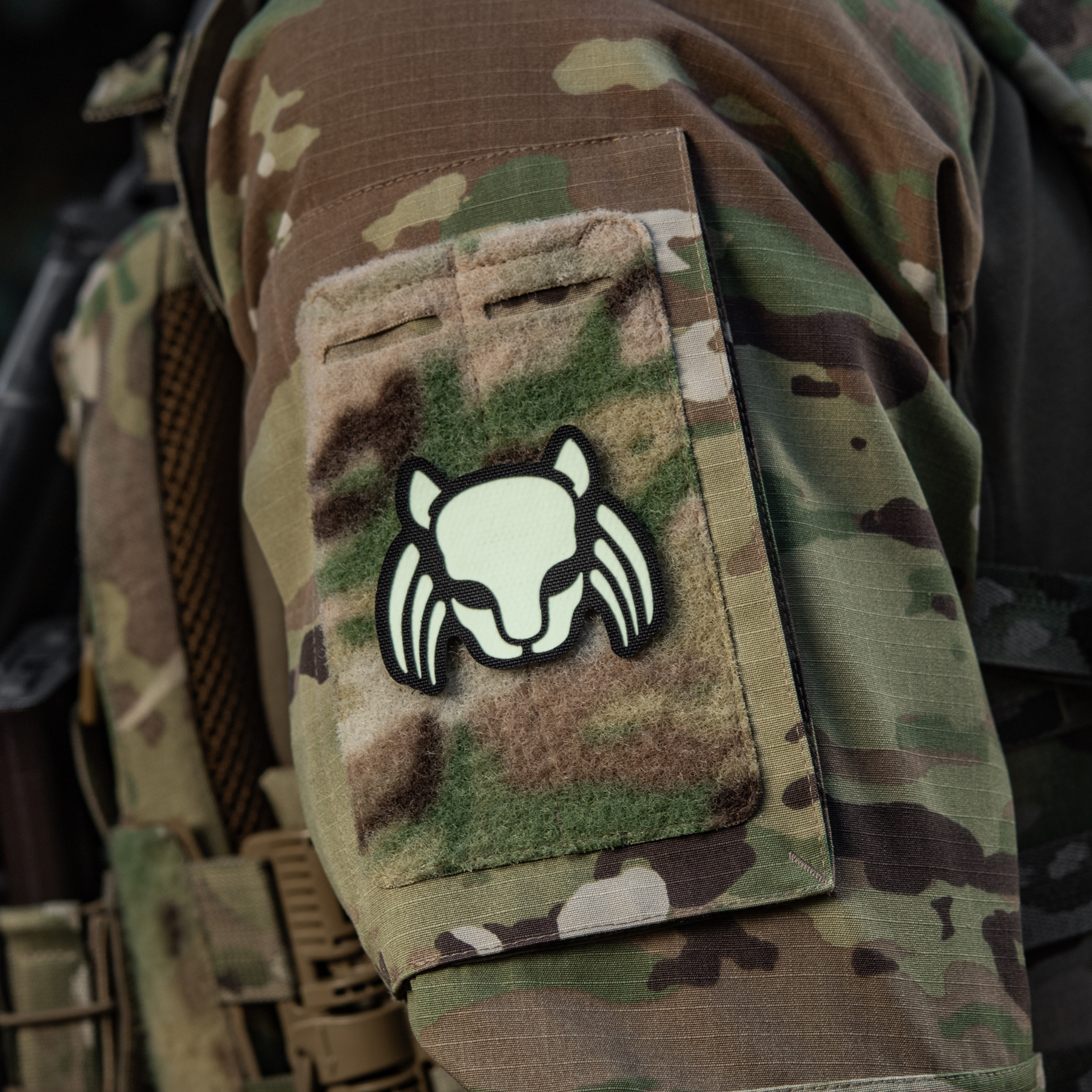 M-Tac нашивка Cat Predator Black/GID — 7