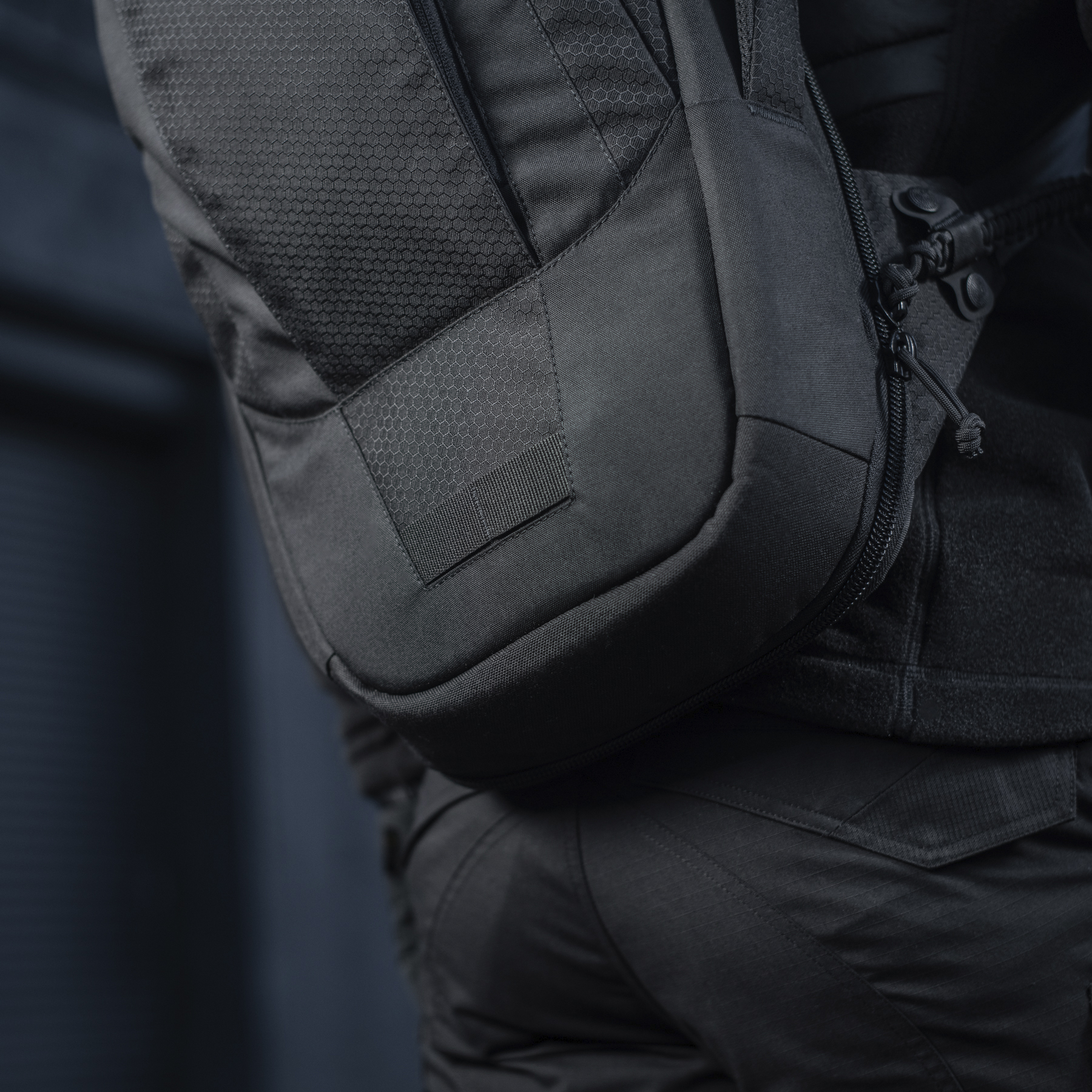M-Tac рюкзак однолямочный Agent Elite Hex Black — 13