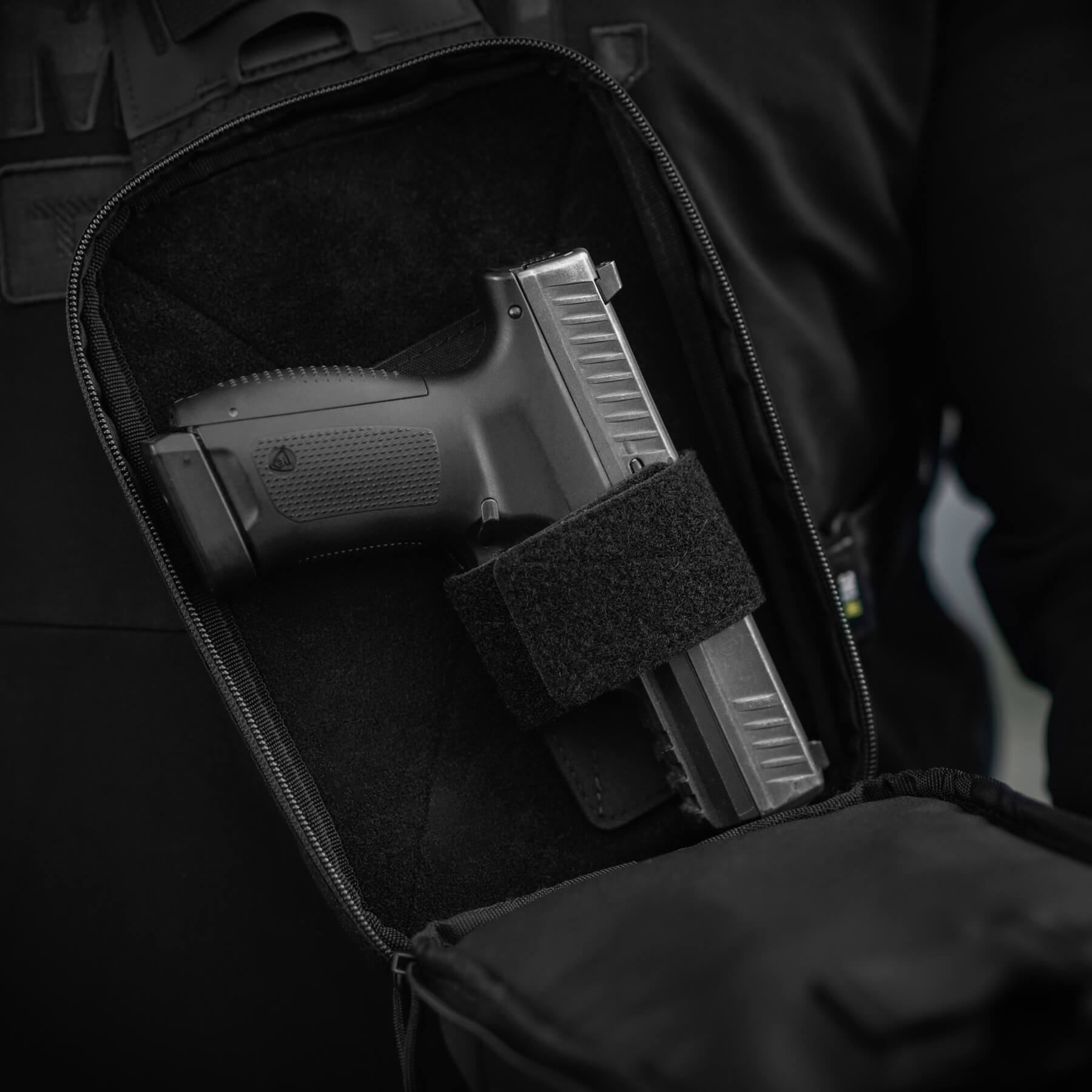 M-Tac сумка Sling Pistol Bag Hex с липучкой Black — 36