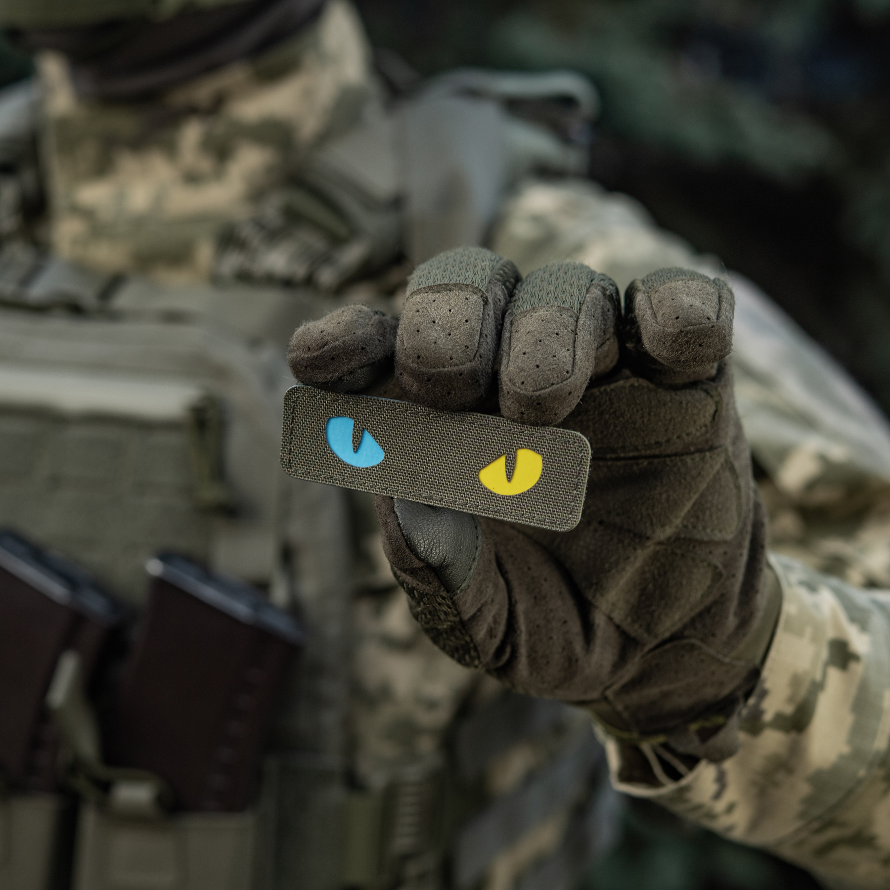 M-Tac нашивка Cat Eyes Laser Cut Ranger Green/Yellow/Blue/GID — 11