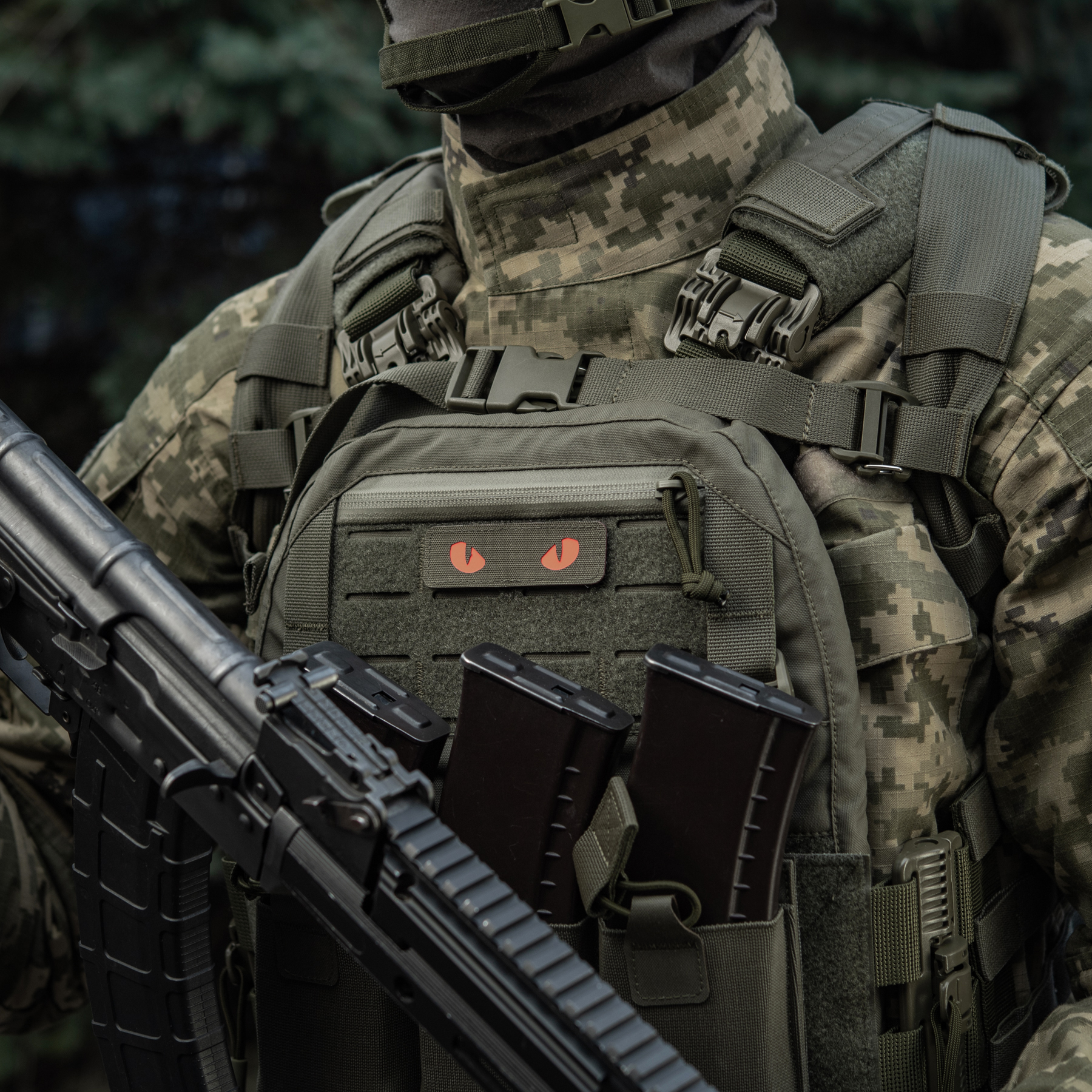 M-Tac нашивка Cat Eyes Laser Cut Ranger Green/Red/GID — 7