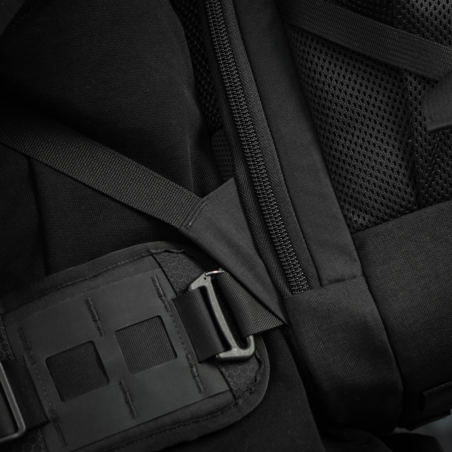M-Tac рюкзак Small Elite Gen.III Black — 38