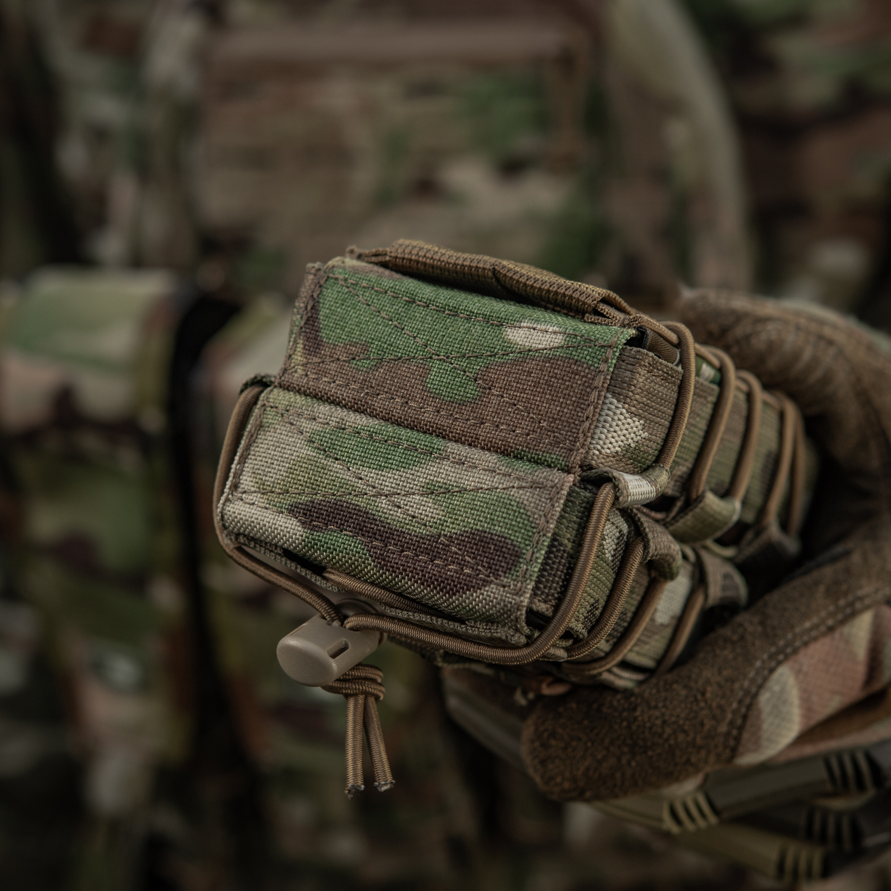 M-Tac подсумок для АК двойной с клапаном Gen.3 Multicam — 24