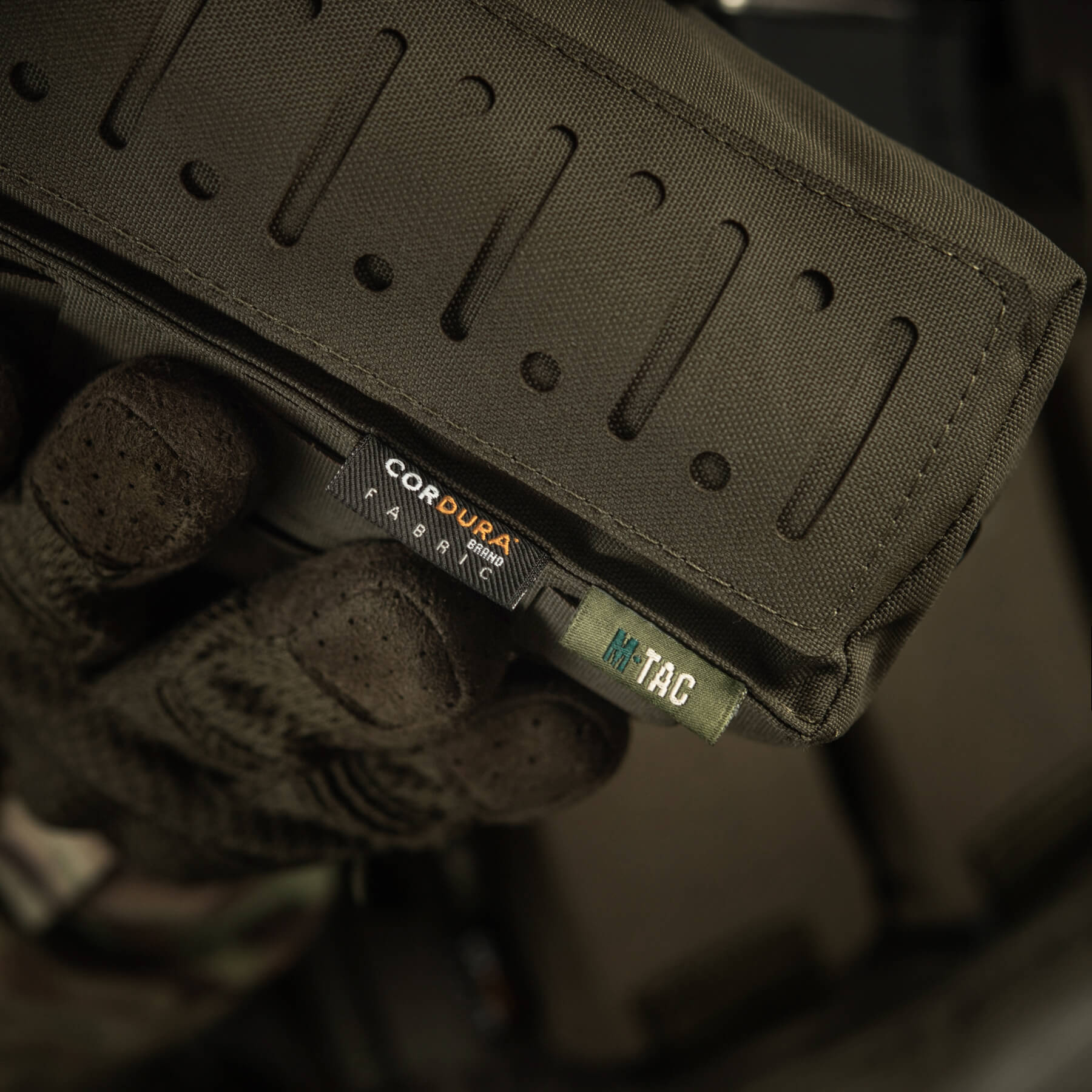 M-Tac подсумок медицинский вертикальный Large Gen.II Elite Ranger Green — 12