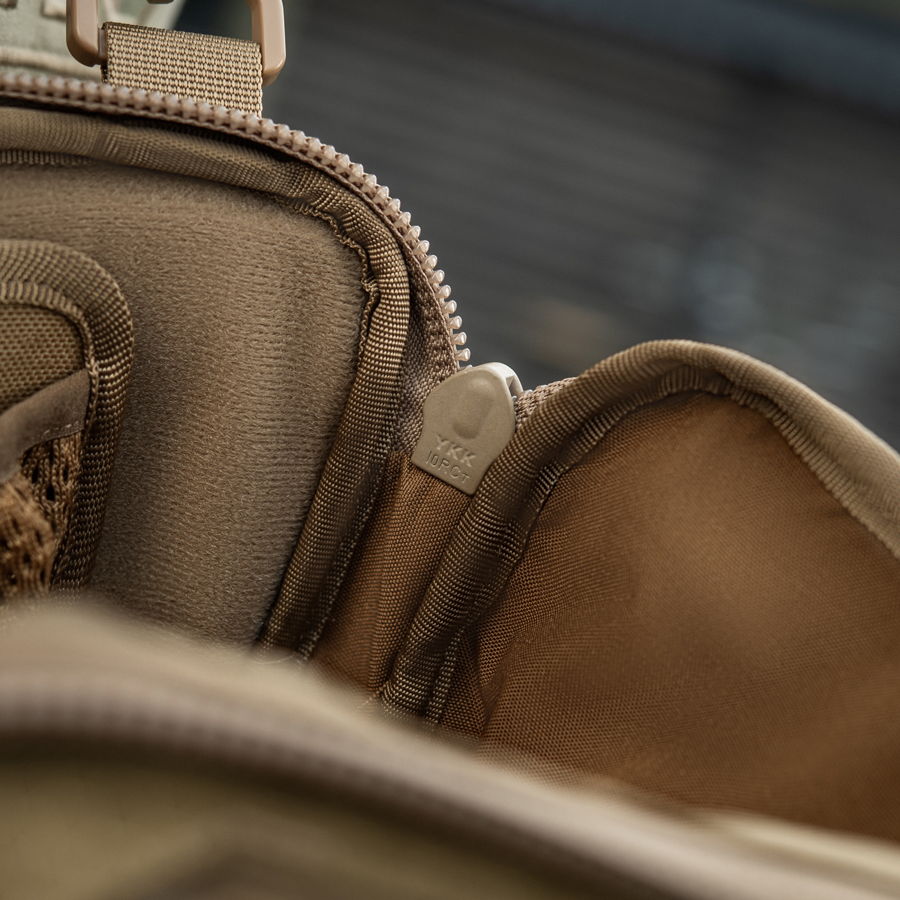 M-Tac сумка Admin Bag Medium Elite с липучкой Hex Coyote — 35