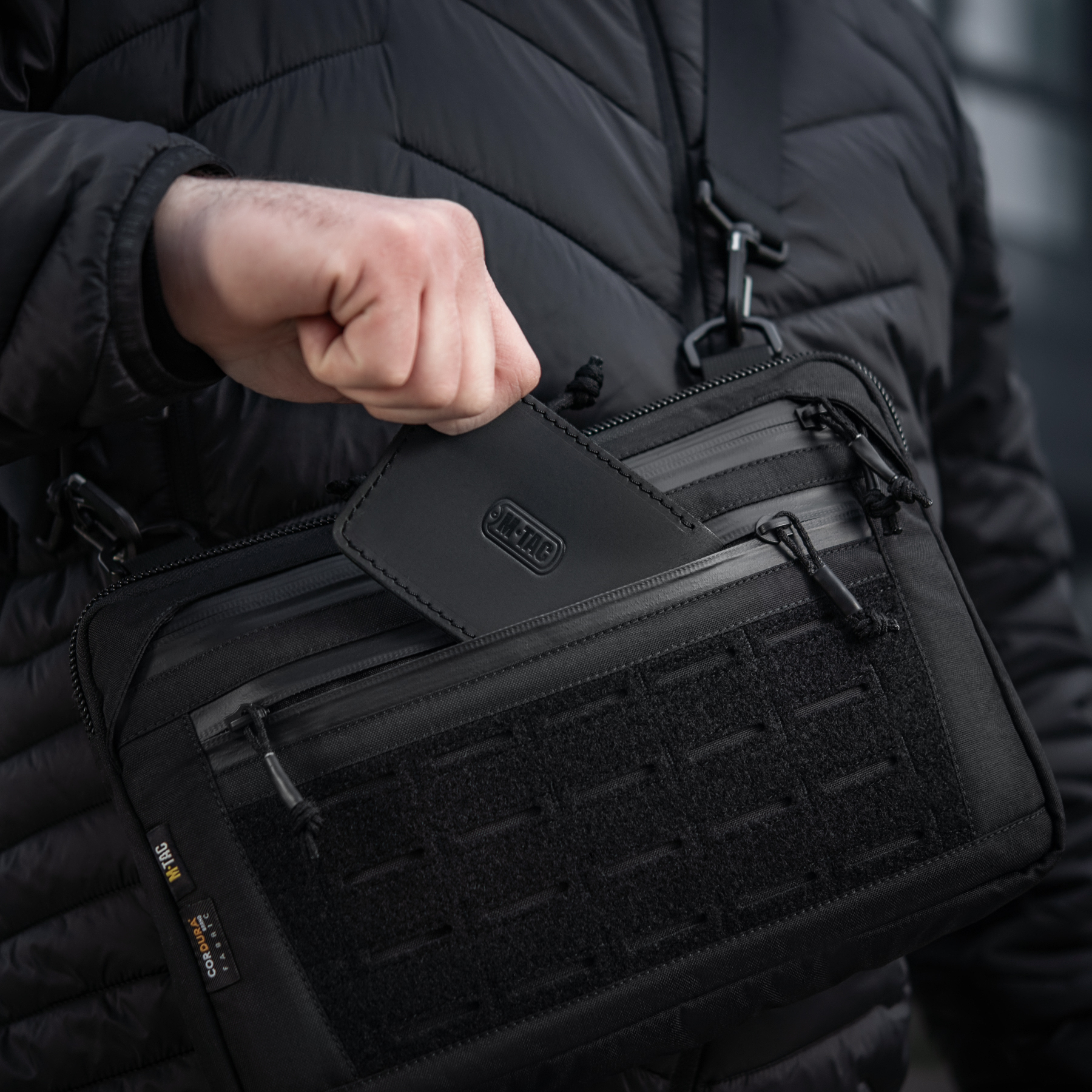M-Tac сумка Admin Bag Medium Elite с липучкой Black — 26