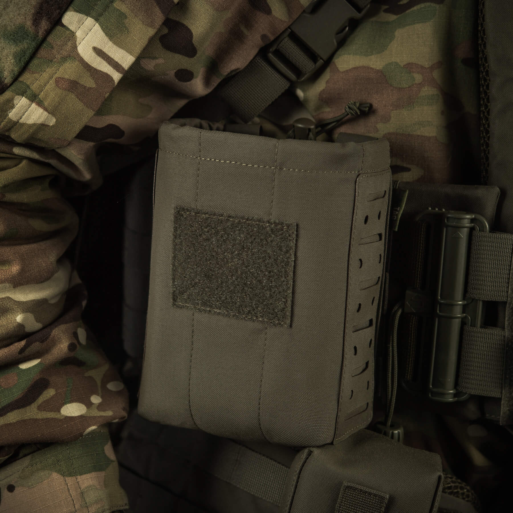 M-Tac подсумок медицинский вертикальный Large Gen.II Elite Ranger Green — 24