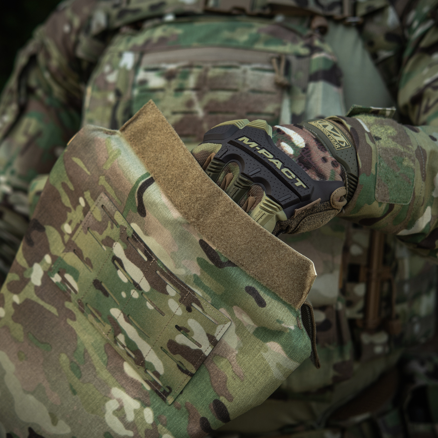M-Tac фартук противоосколочный с баллистическим пакетом 2 класс (BRONYX) Laser Cut Multicam — 17