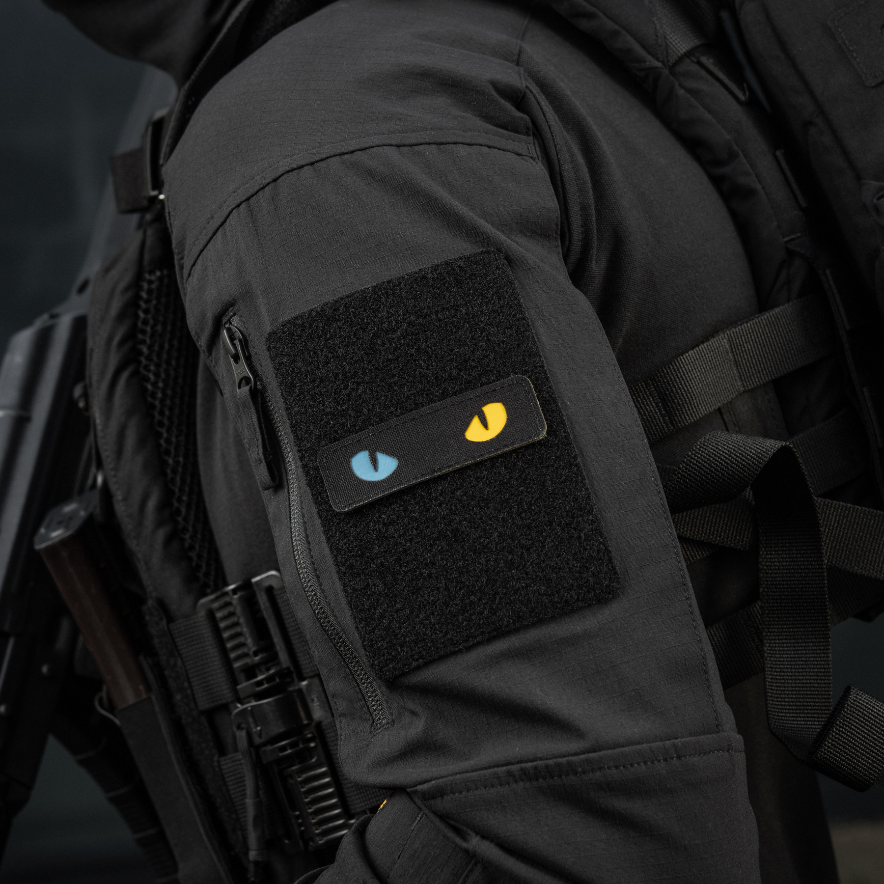 M-Tac нашивка Cat Eyes Laser Cut Black/Yellow/Blue/GID — 13