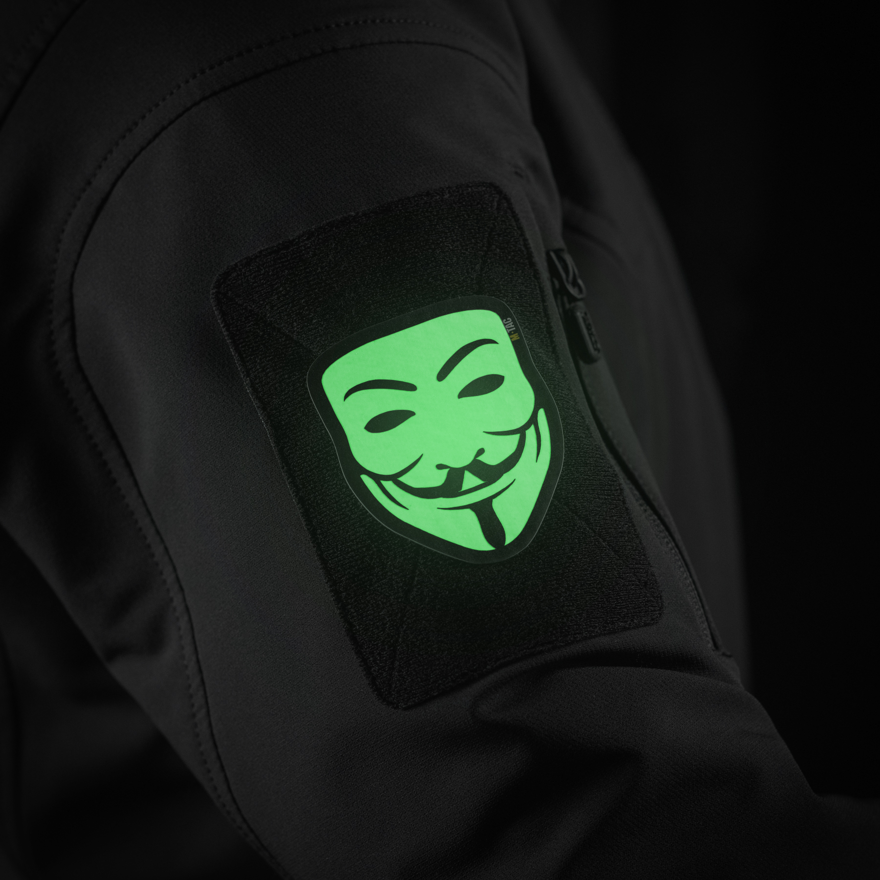 M-Tac нашивка Anonymous Black/GID — 9