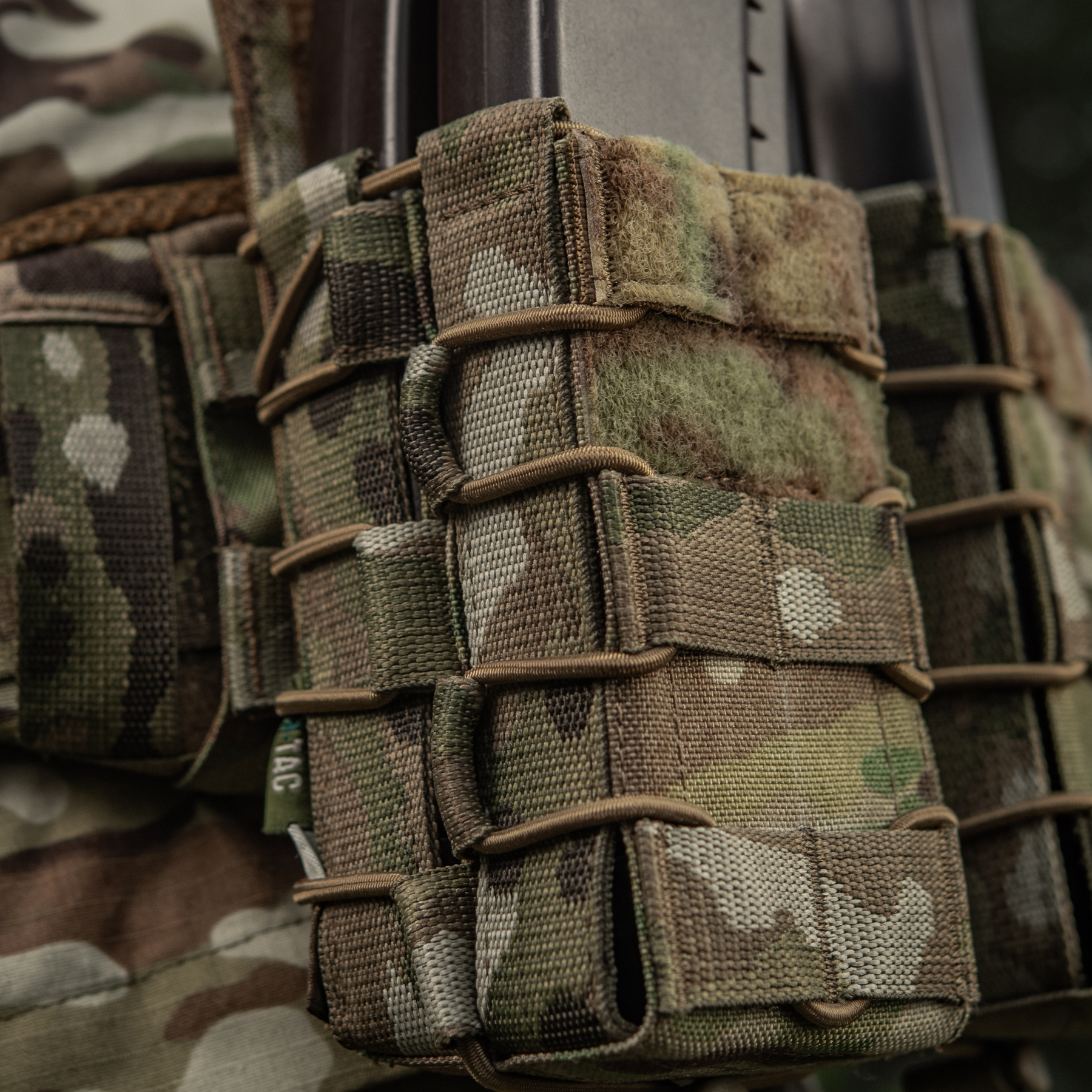 M-Tac подсумок для АК двойной с клапаном Gen.3 Multicam — 19