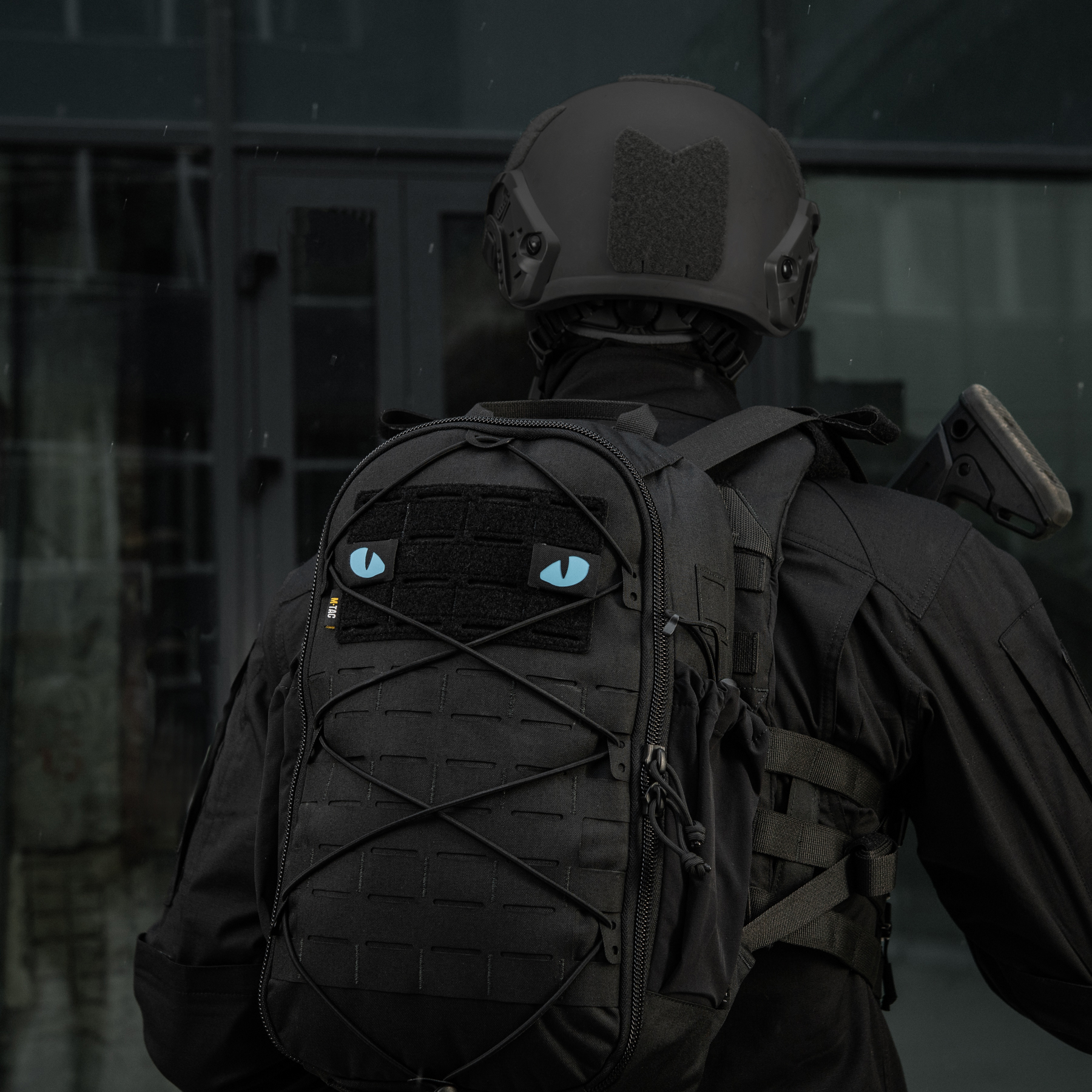 M-Tac нашивка Tiger Eyes Laser Cut (пара) Black/Blue/GID — 9