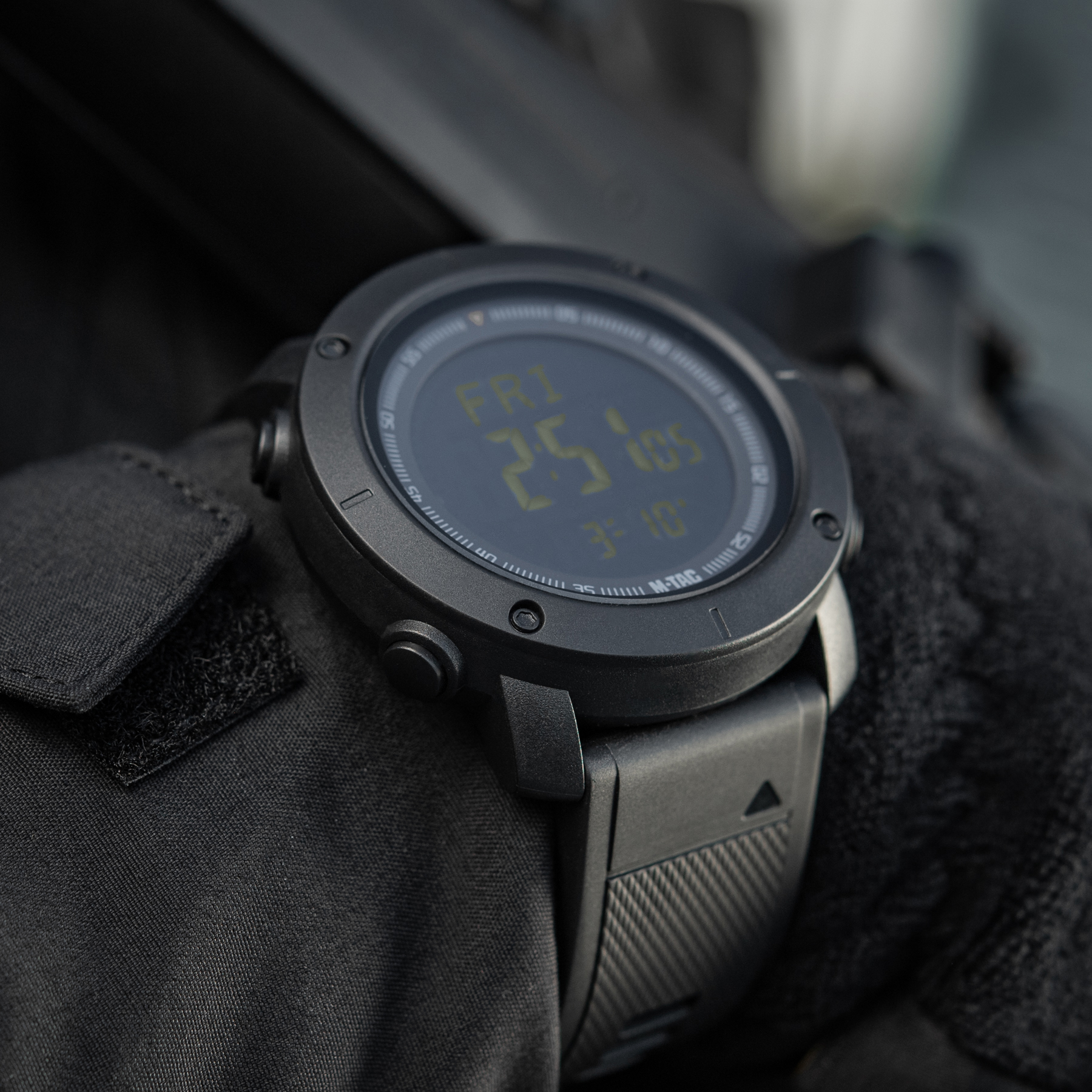 M-Tac часы тактические с компасом 2095 Black — 10