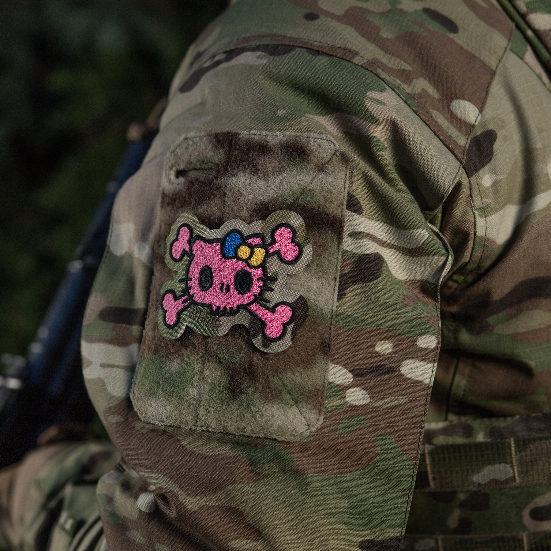 M-Tac нашивка KITTY (вышивка) Pink/Multicam — 9
