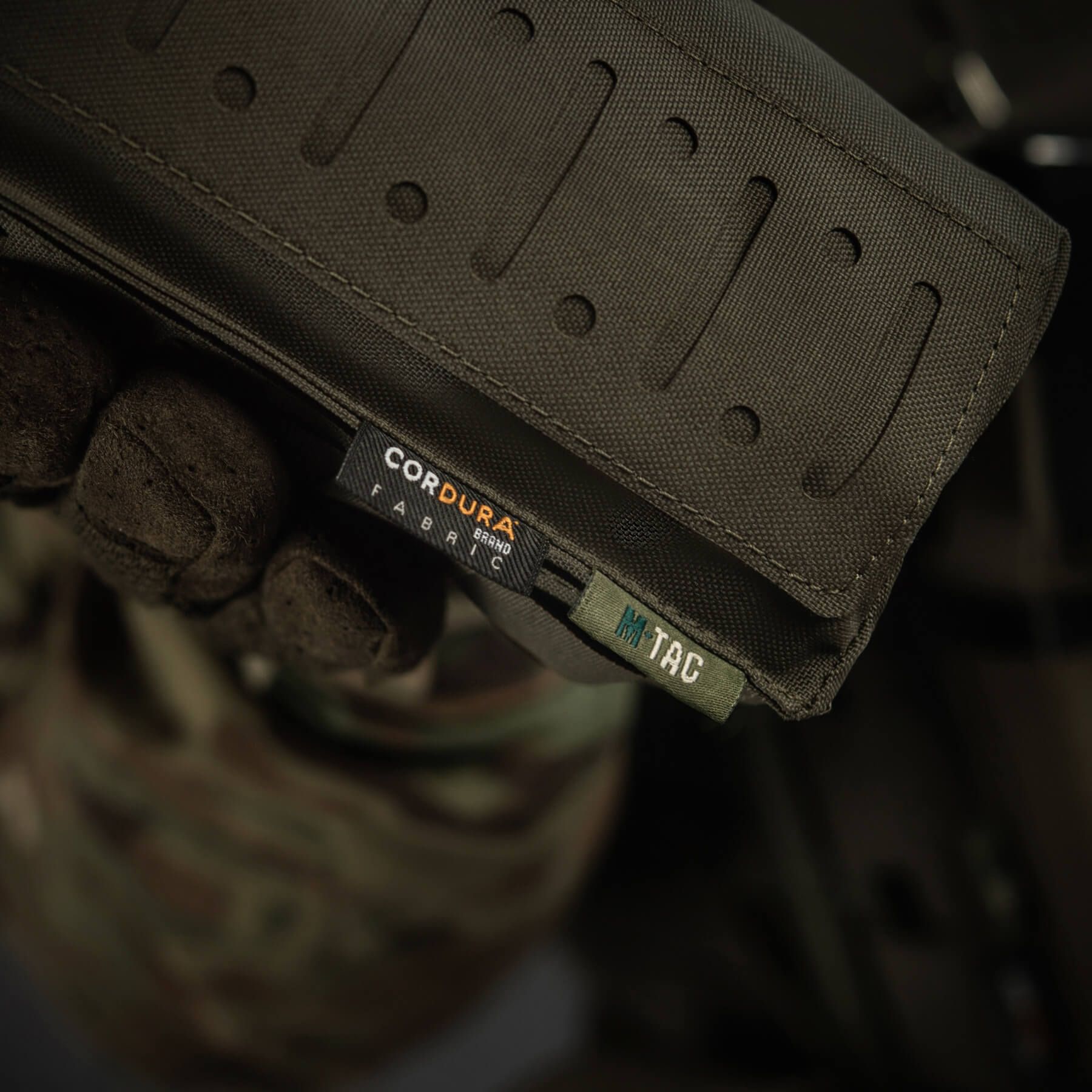 M-Tac подсумок медицинский вертикальный Small Gen.II Elite Ranger Green — 11