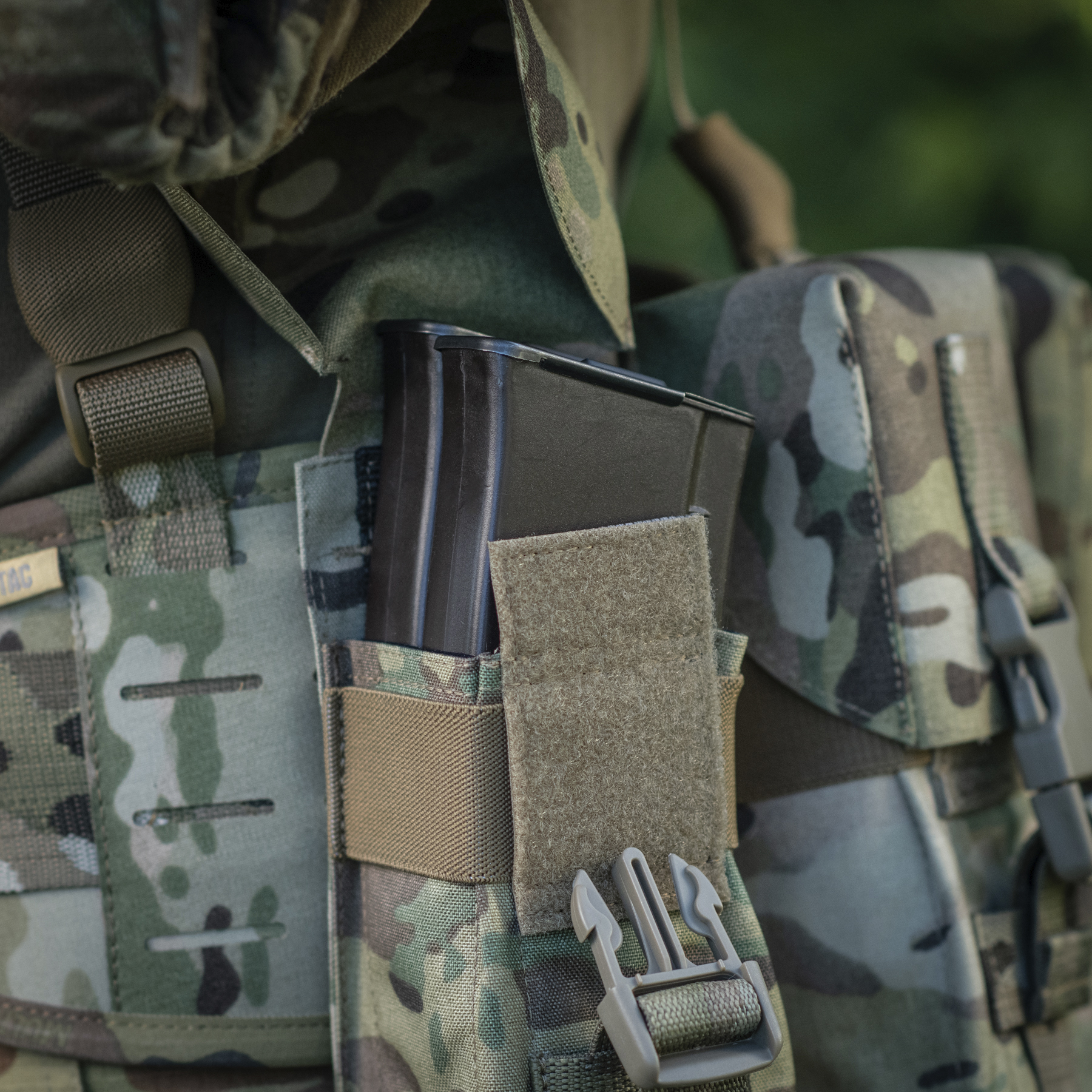 M-Tac подсумок на два магазина закрытый Fastex Multicam — 22