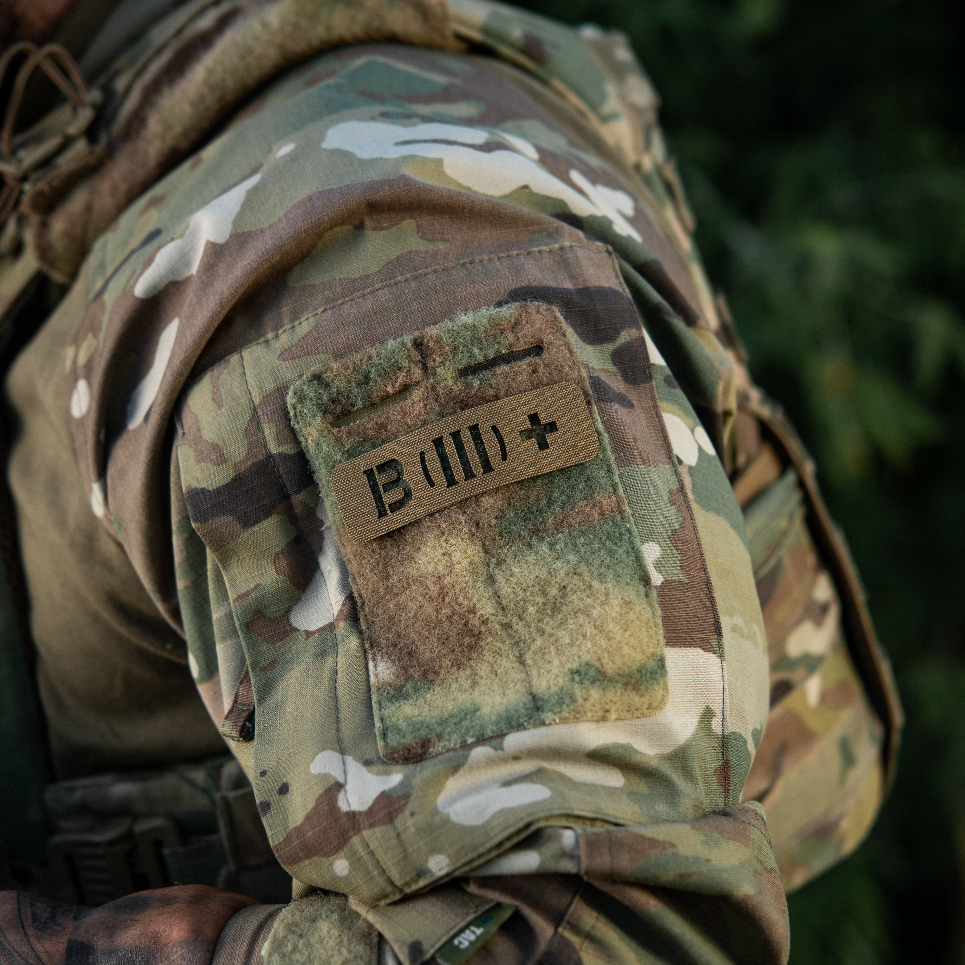 M-Tac нашивка группа крови B (III) + сквозная Laser Cut 25х80 Coyote — 7