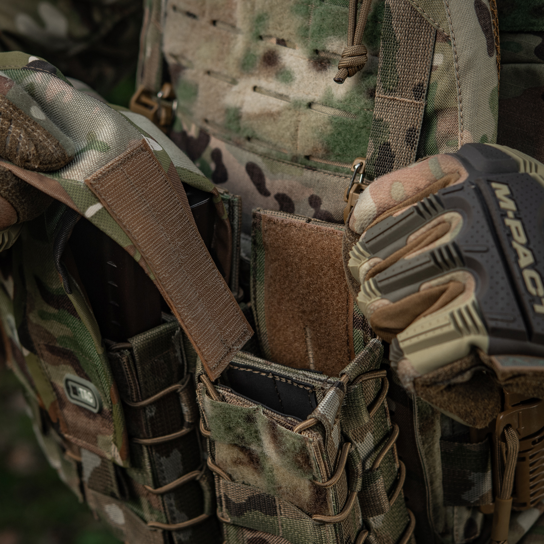 M-Tac подсумок для АК двойной с клапаном Gen.3 Multicam — 13