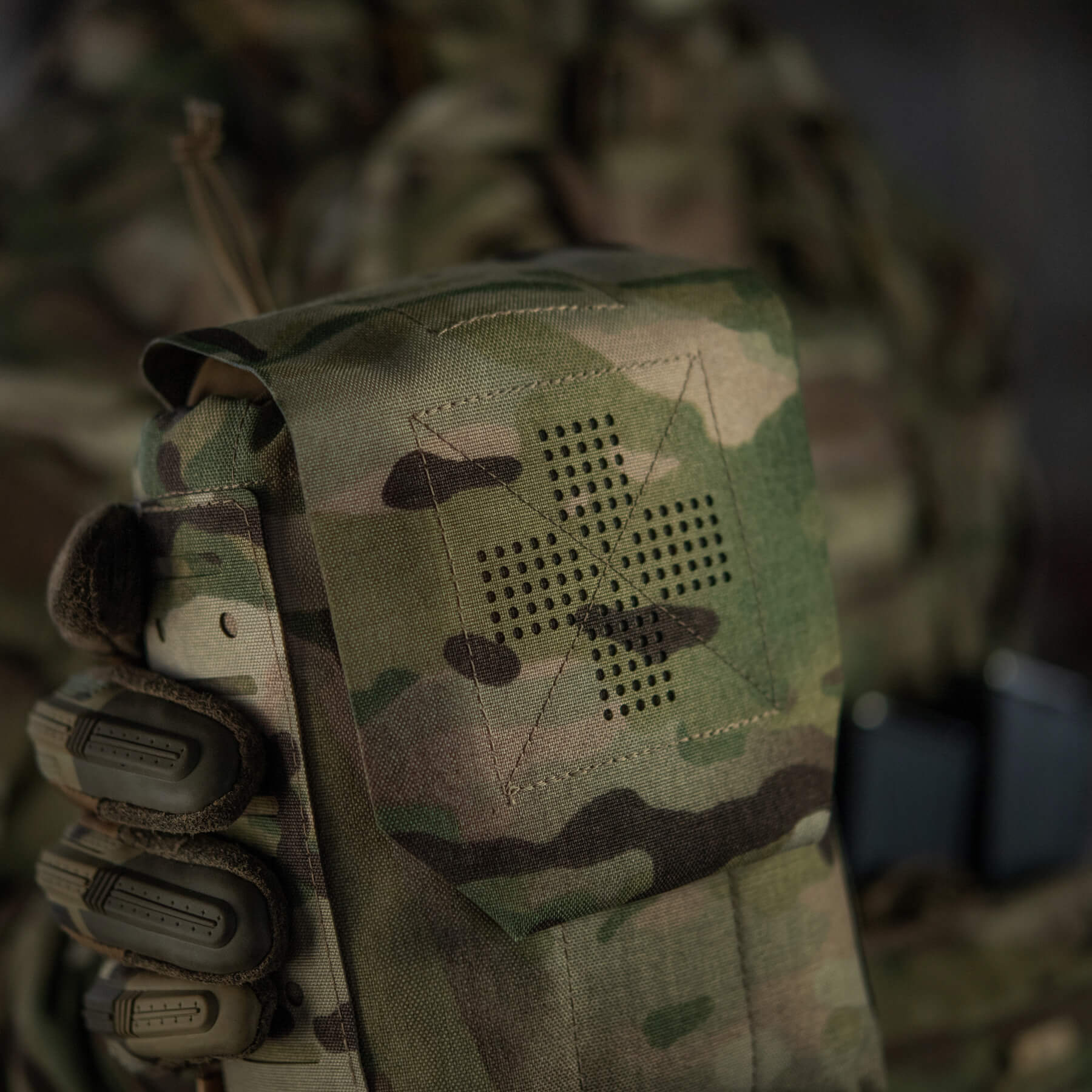 M-Tac подсумок медицинский вертикальный Large Gen.II Elite Multicam — 10