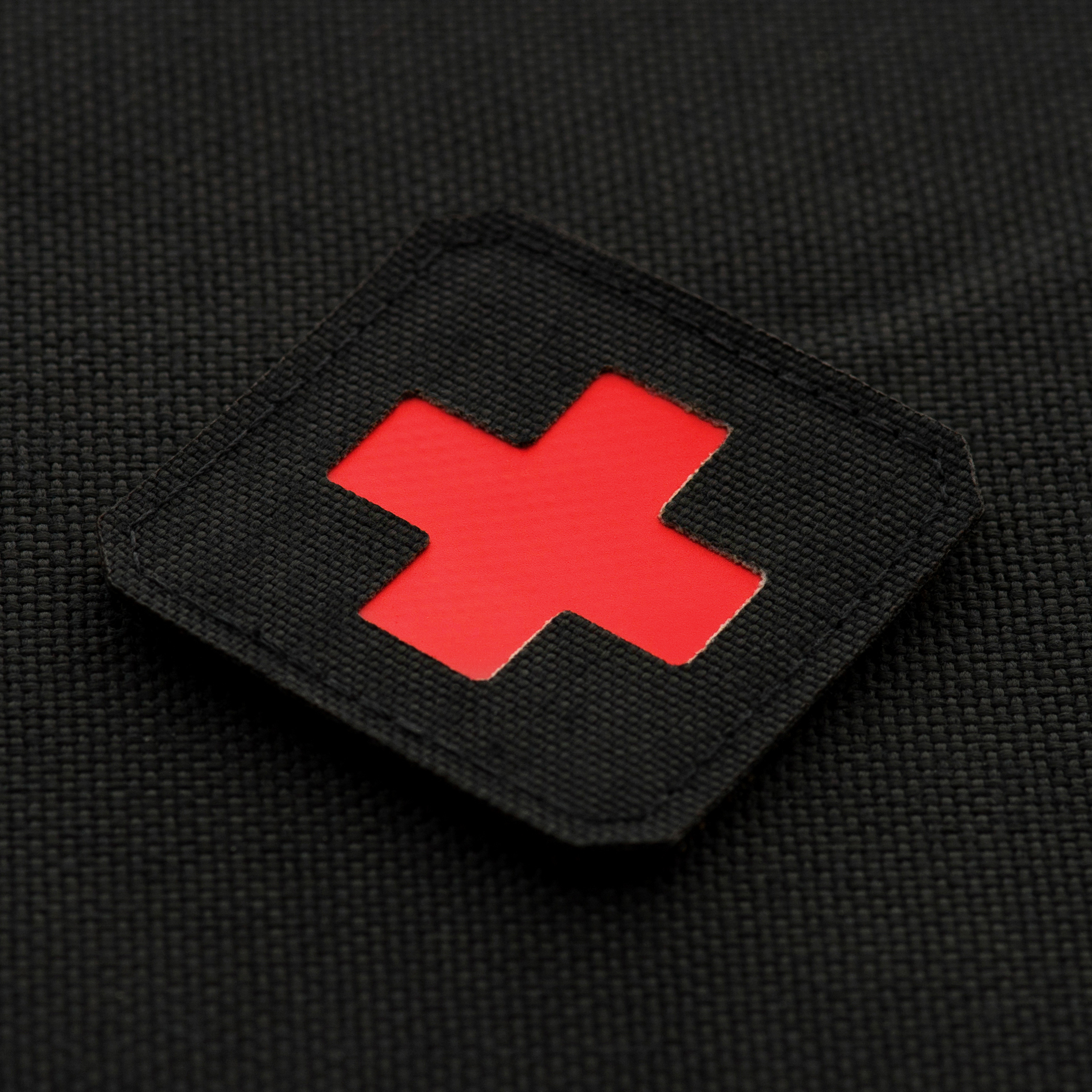M-Tac нашивка Medic Cross Laser Cut Black/Red — 3