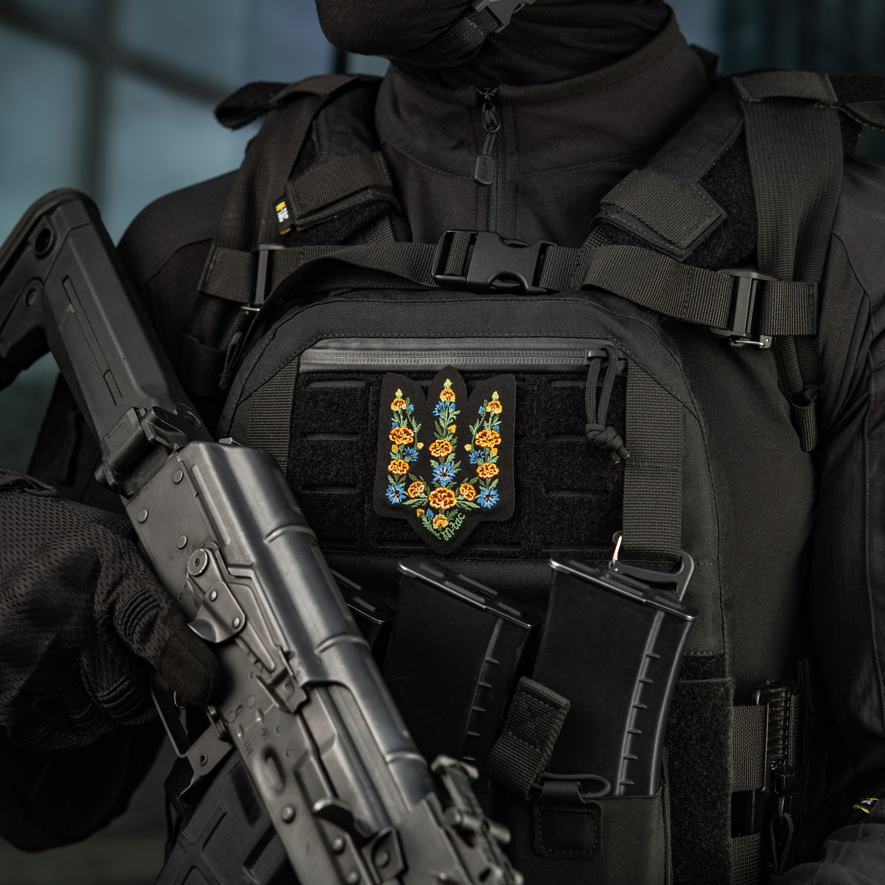 M-Tac нашивка Тризуб Чорнобривці (вишивка) Black — 3
