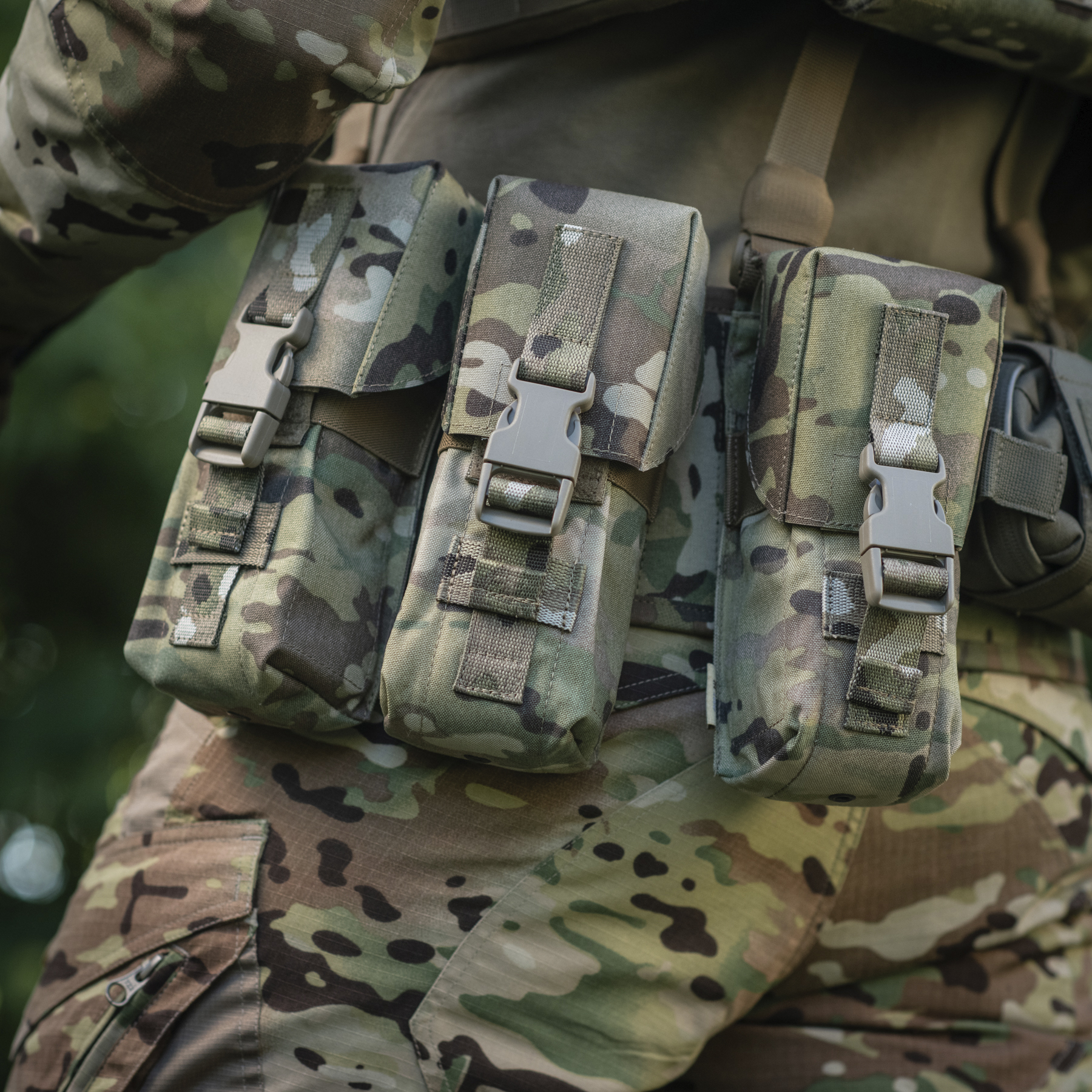 M-Tac подсумок на два магазина закрытый Fastex Multicam — 18