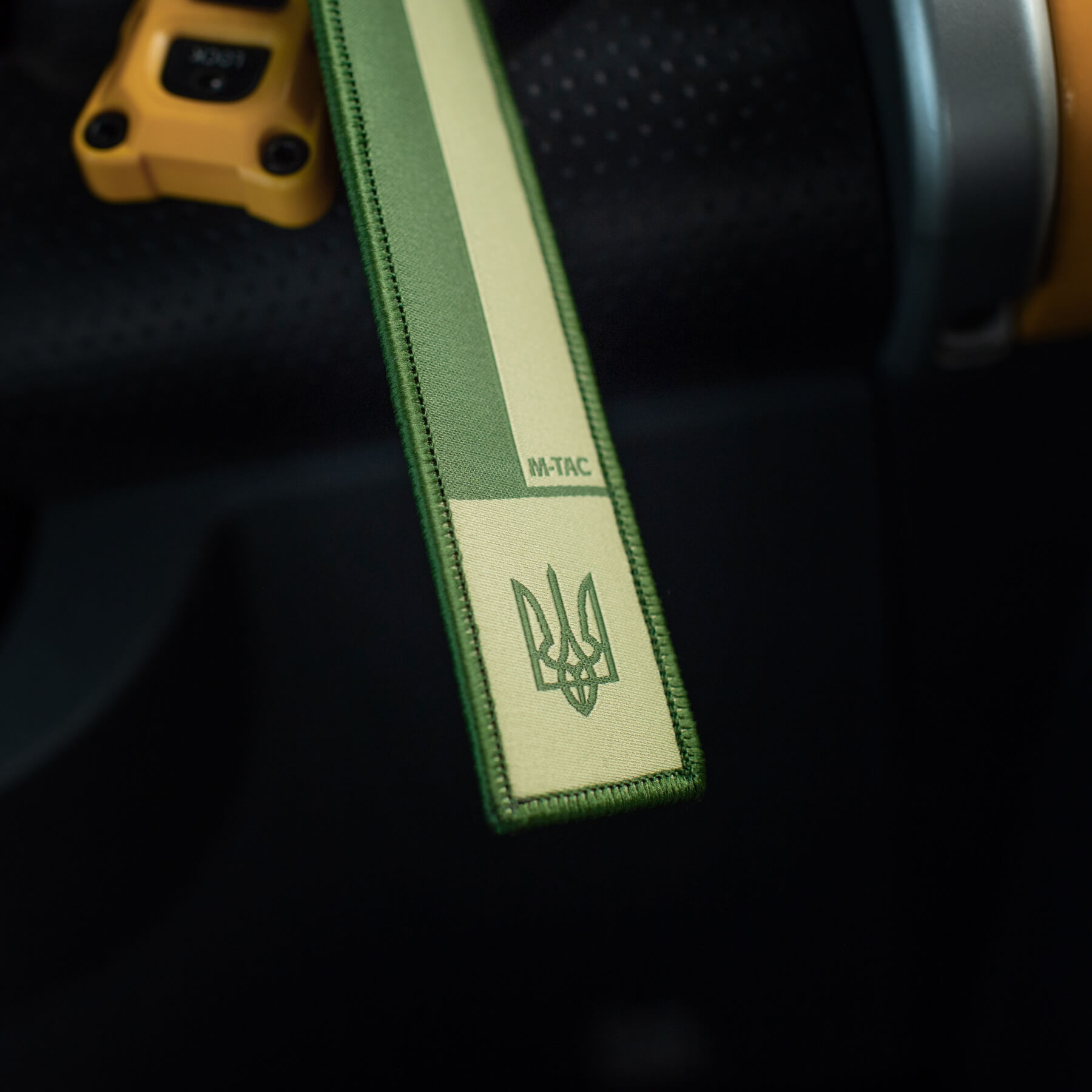 M-Tac брелок прапор UA олива — 7