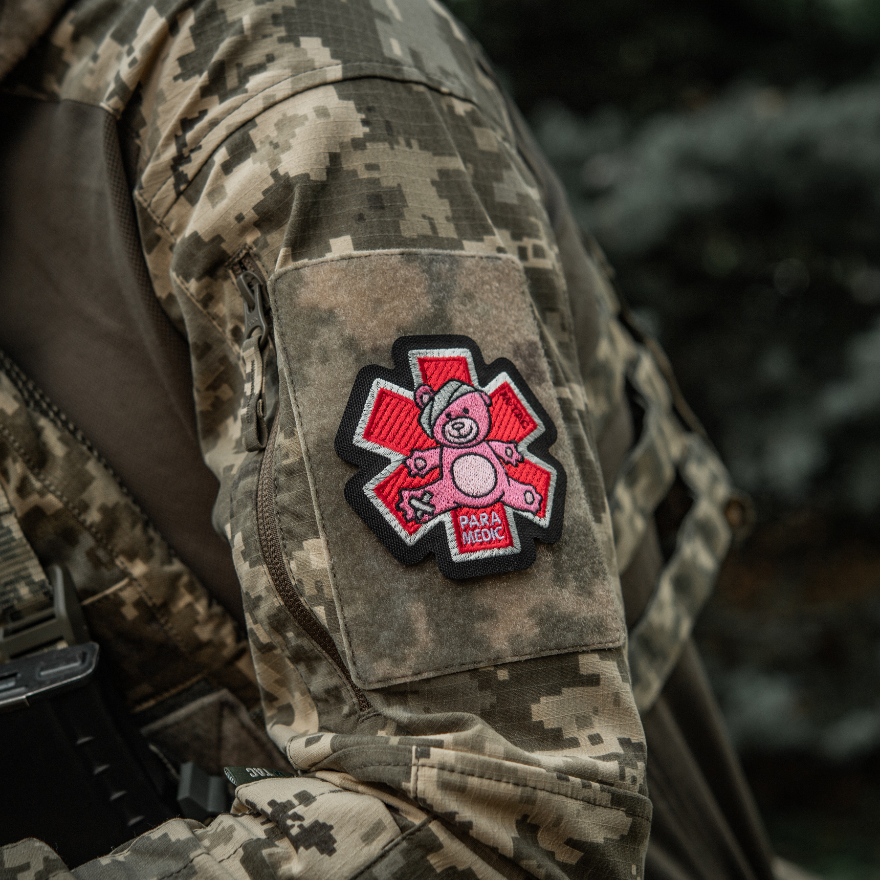M-Tac нашивка Paramedic Ведмідь (вышивка) Pink/Black — 13