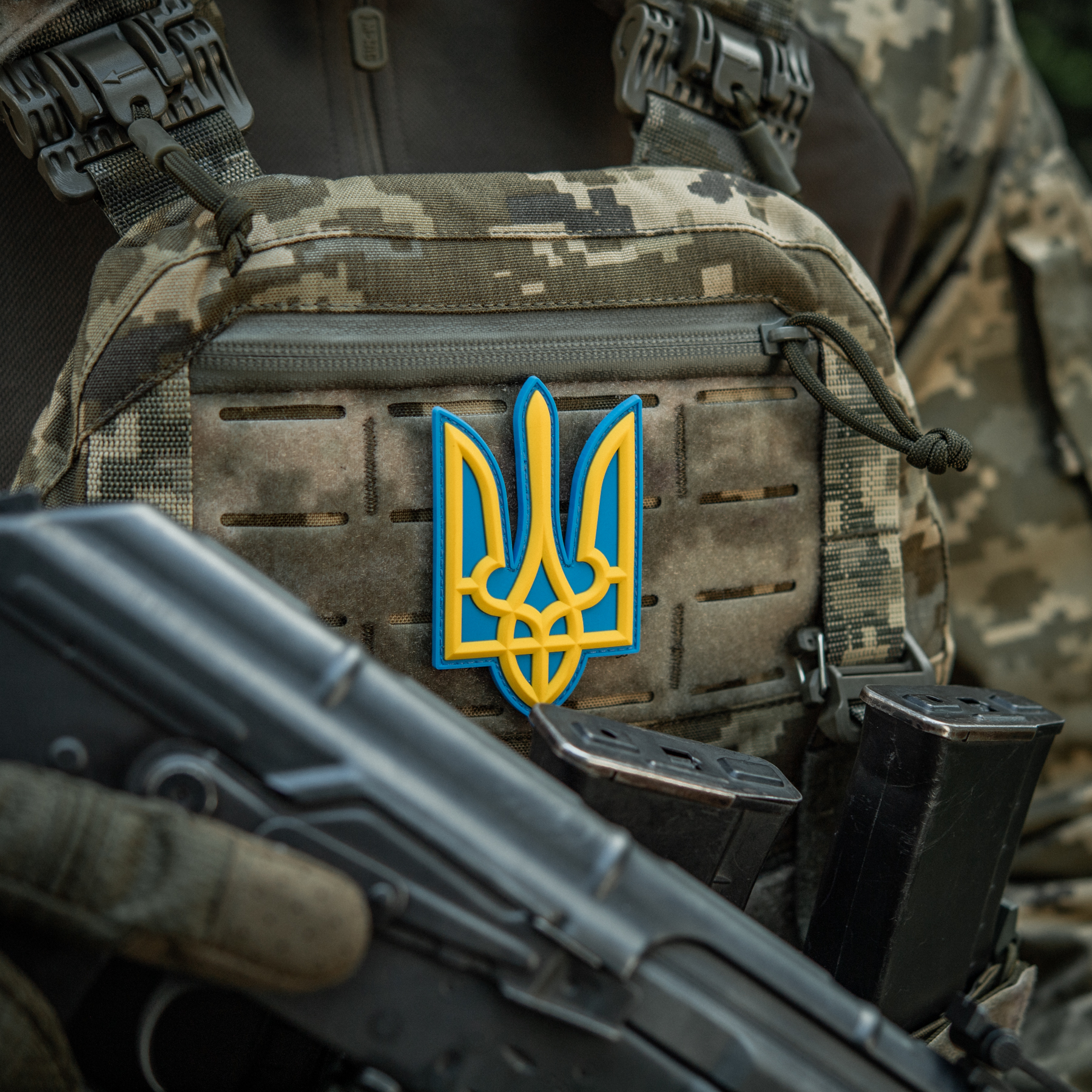 Нашивка Тризуб PVC великий кольоровий — 5