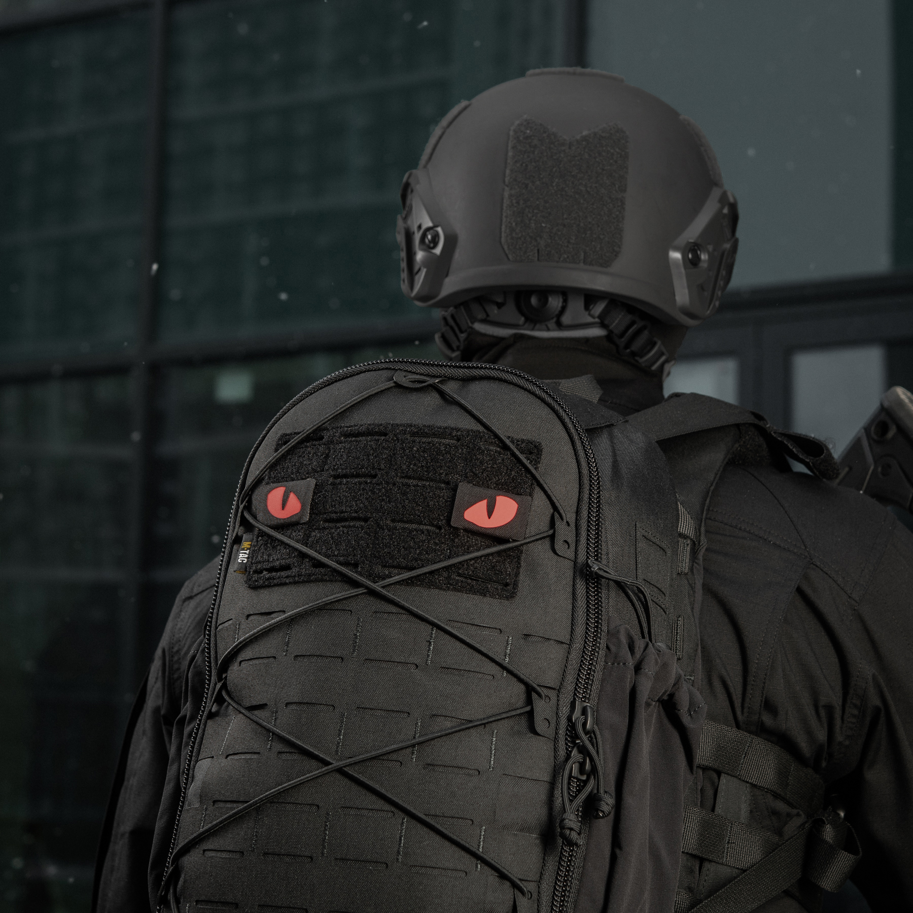 M-Tac нашивка Tiger Eyes Laser Cut (пара) Black/Red/GID — 10