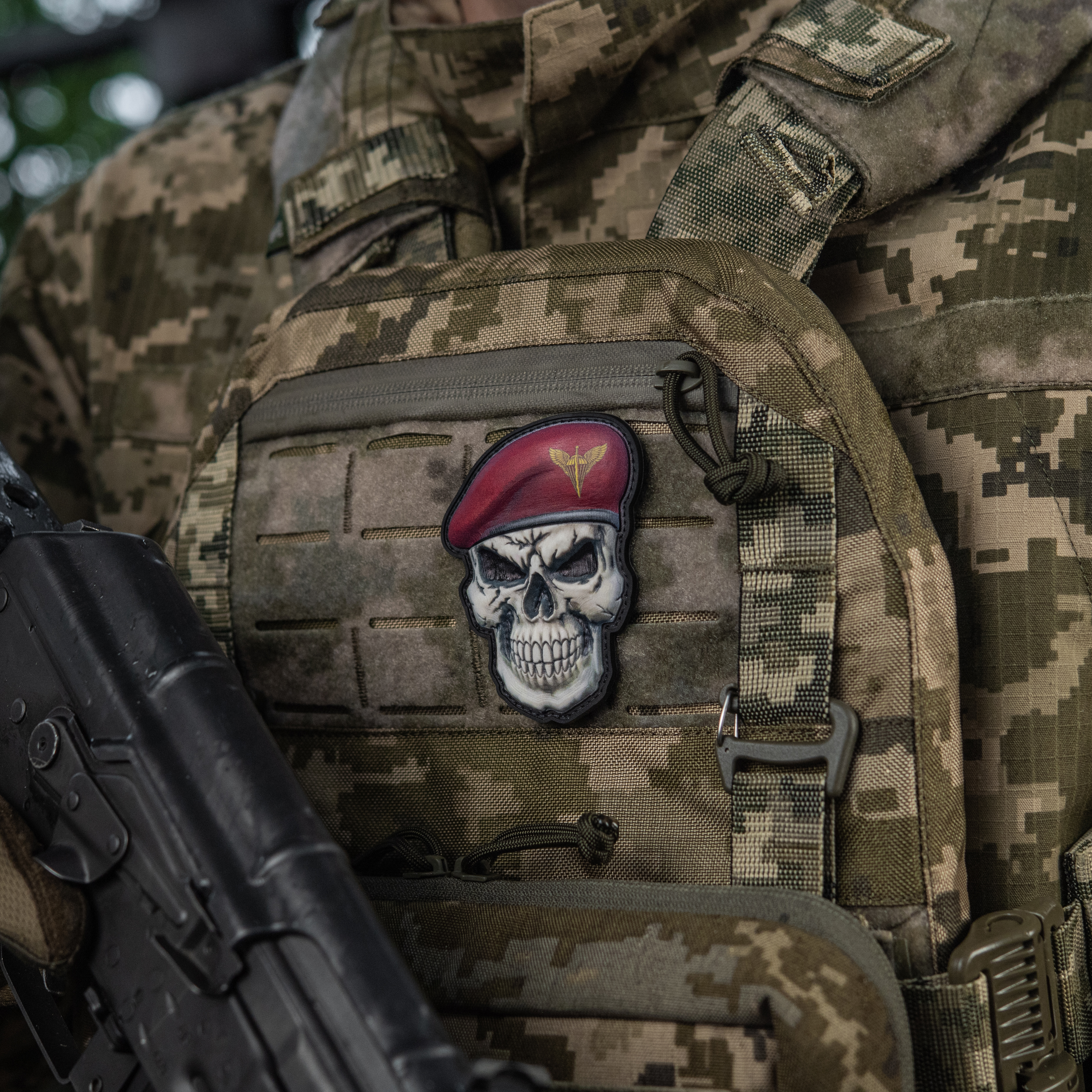 Нашивка Череп у береті (Десантно-Штурмові війська) — 7