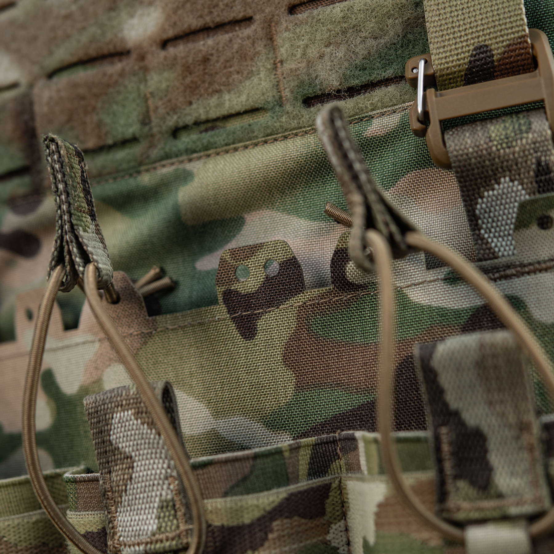 M-Tac передняя панель для плитоноски Cuirass QRS на три магазина Multicam — 25