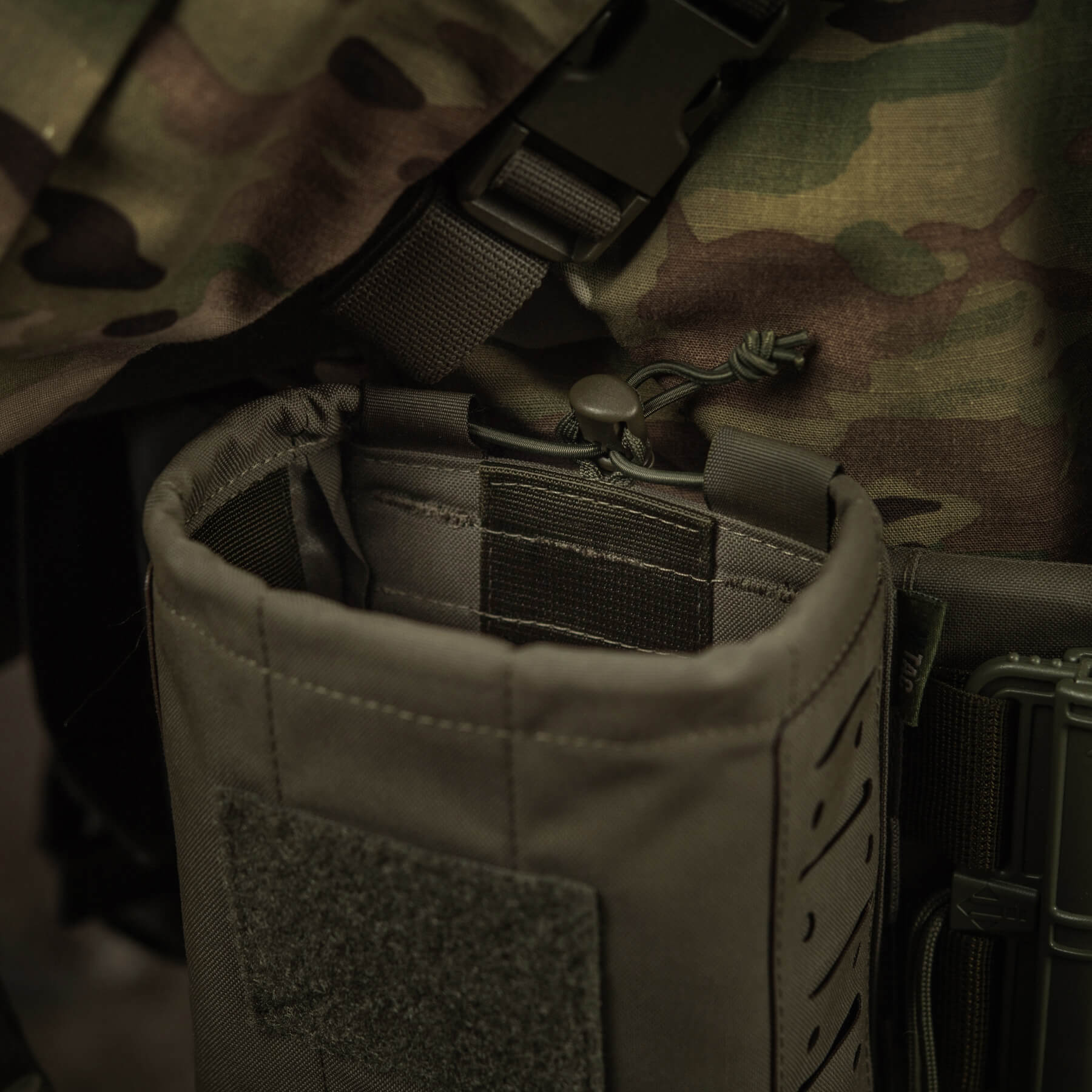 M-Tac подсумок медицинский вертикальный Large Gen.II Elite Ranger Green — 25