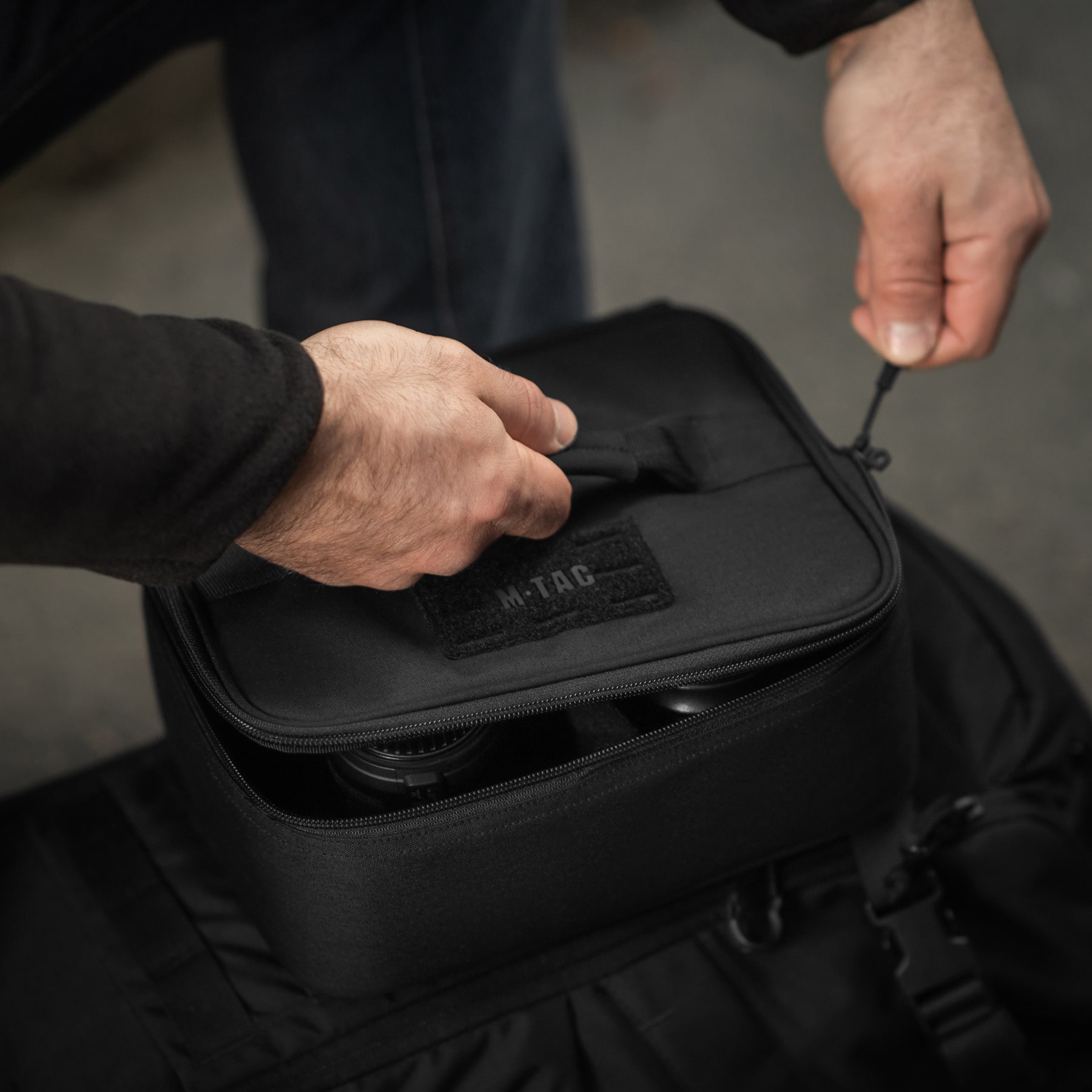 M-Tac органайзер утилитарный Hardshell Utility box L Black — 20