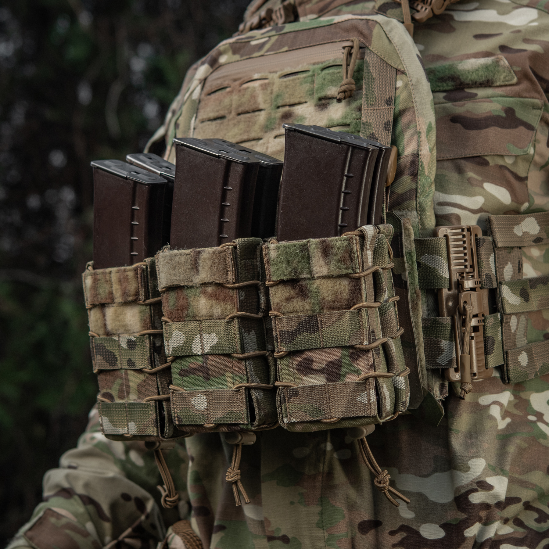 M-Tac подсумок для АК двойной с клапаном Gen.3 Multicam — 16