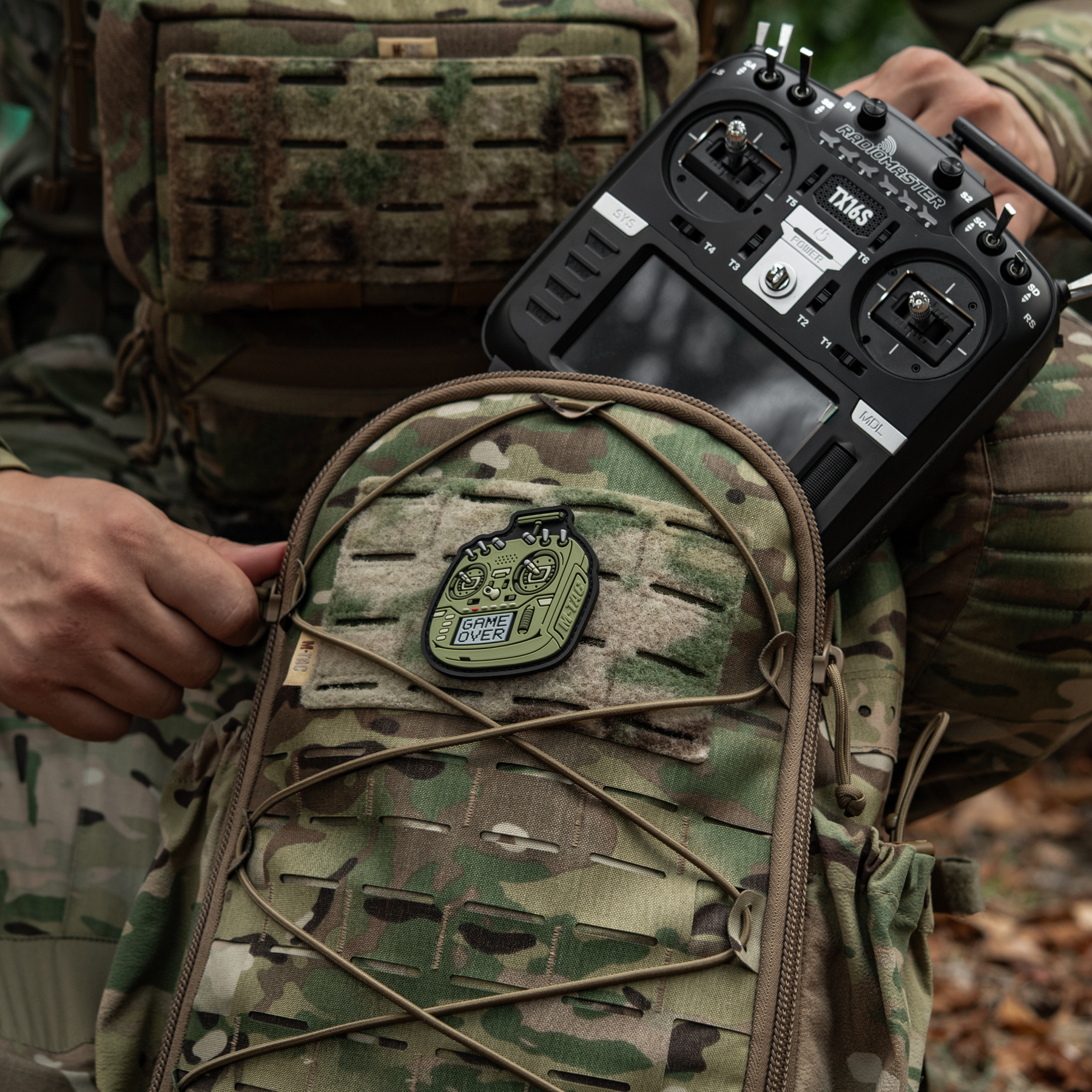 M-Tac нашивка пульт FPV олива (PVC) — 17