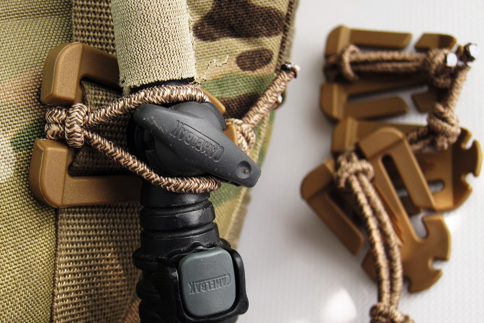 Кліпса універсальна на систему MOLLE койот — 8