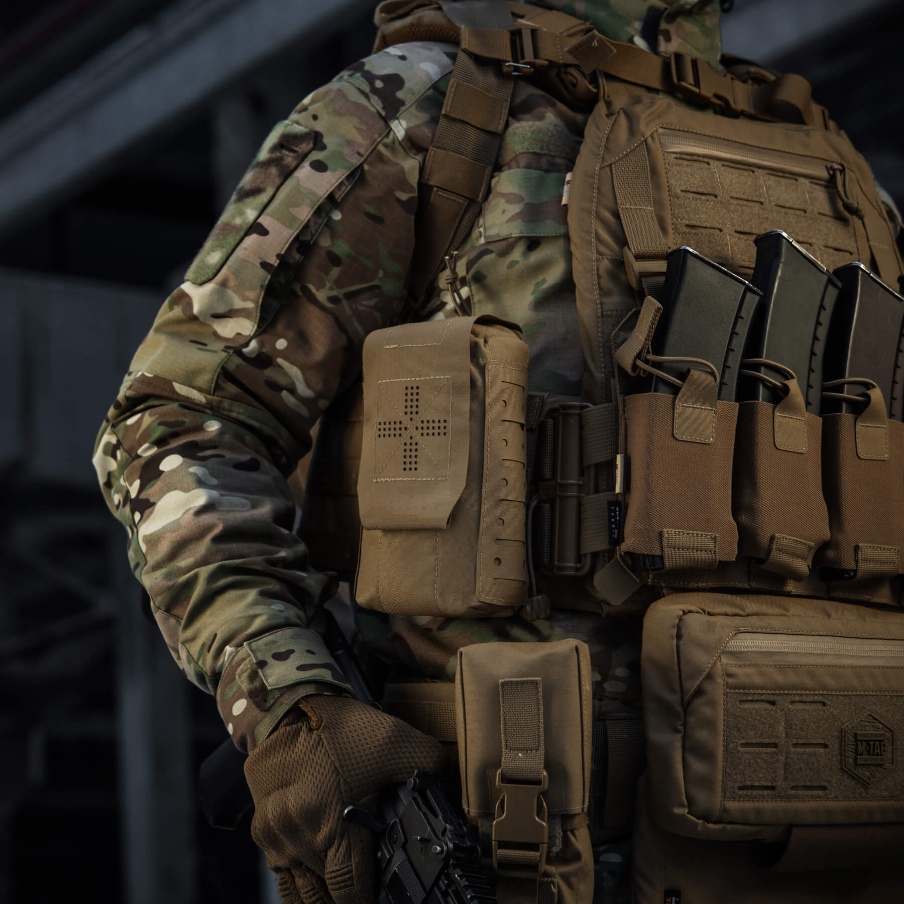 M-Tac подсумок медицинский вертикальный Small Gen.II Elite Coyote — 21