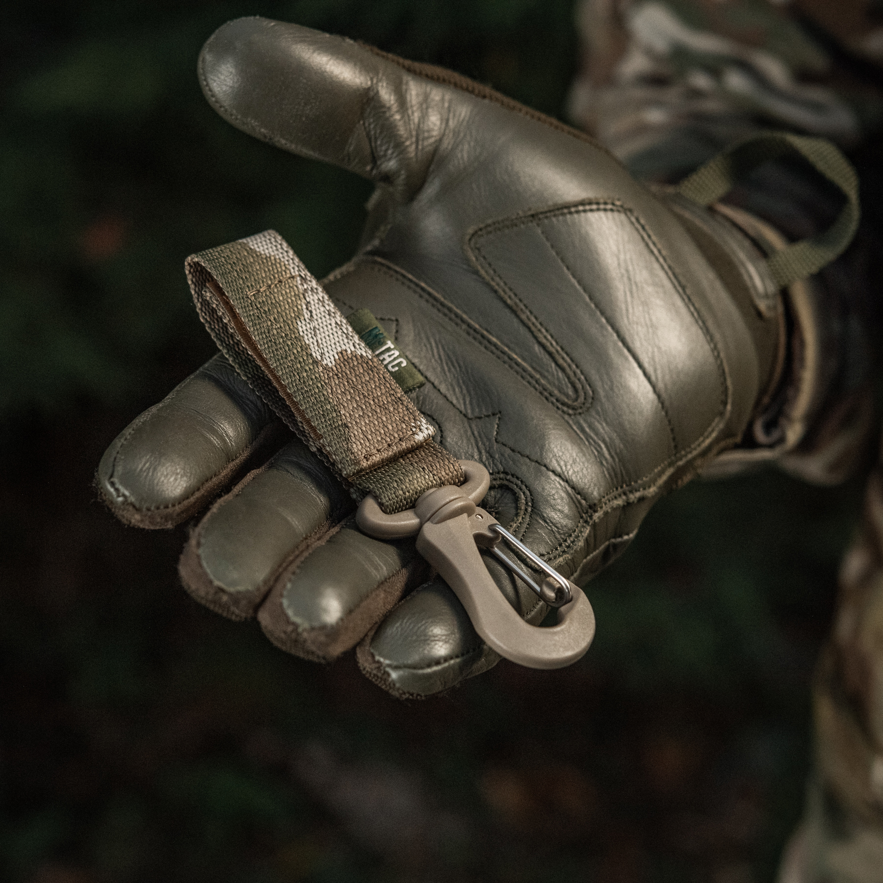 M-Tac крепление с карабином Multicam — 12