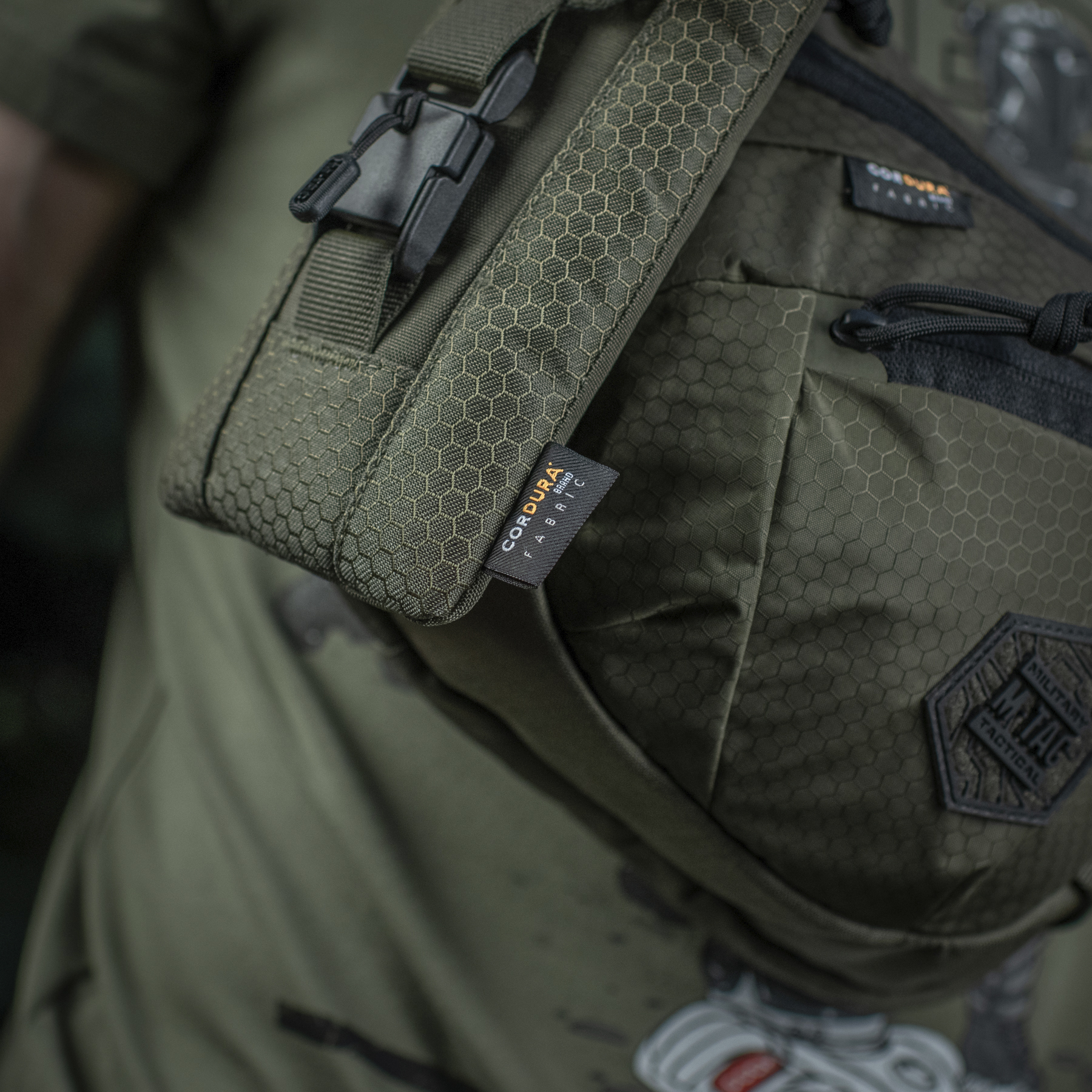 M-Tac подсумок для смартфона Elite Large Hex Ranger Green — 13
