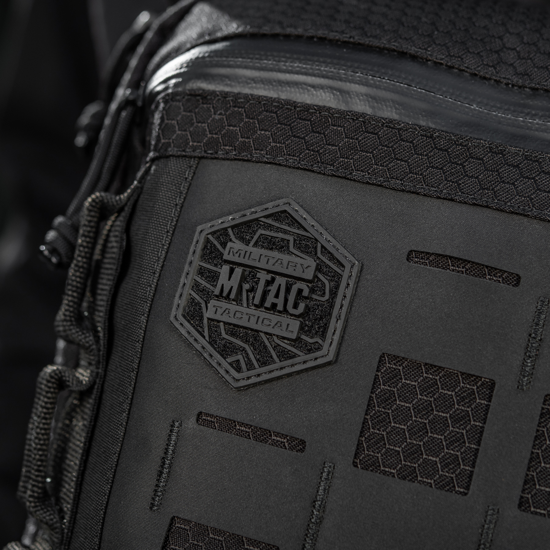 M-Tac сумка планшет Laser Cut Hex Black — 19