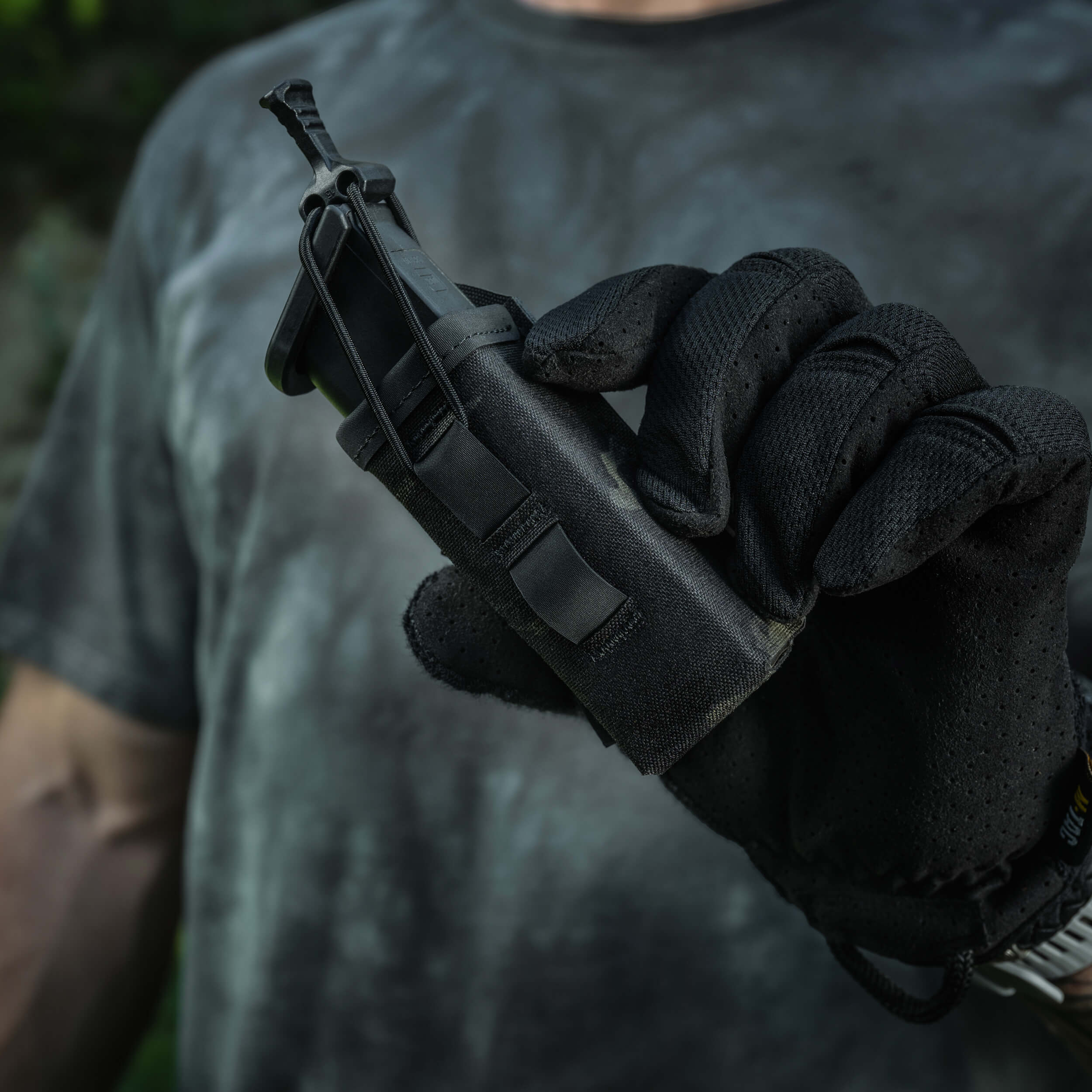 M-Tac подсумок для пистолетного магазина/мультитула Elite Gen.ІІ Multicam Black — 11