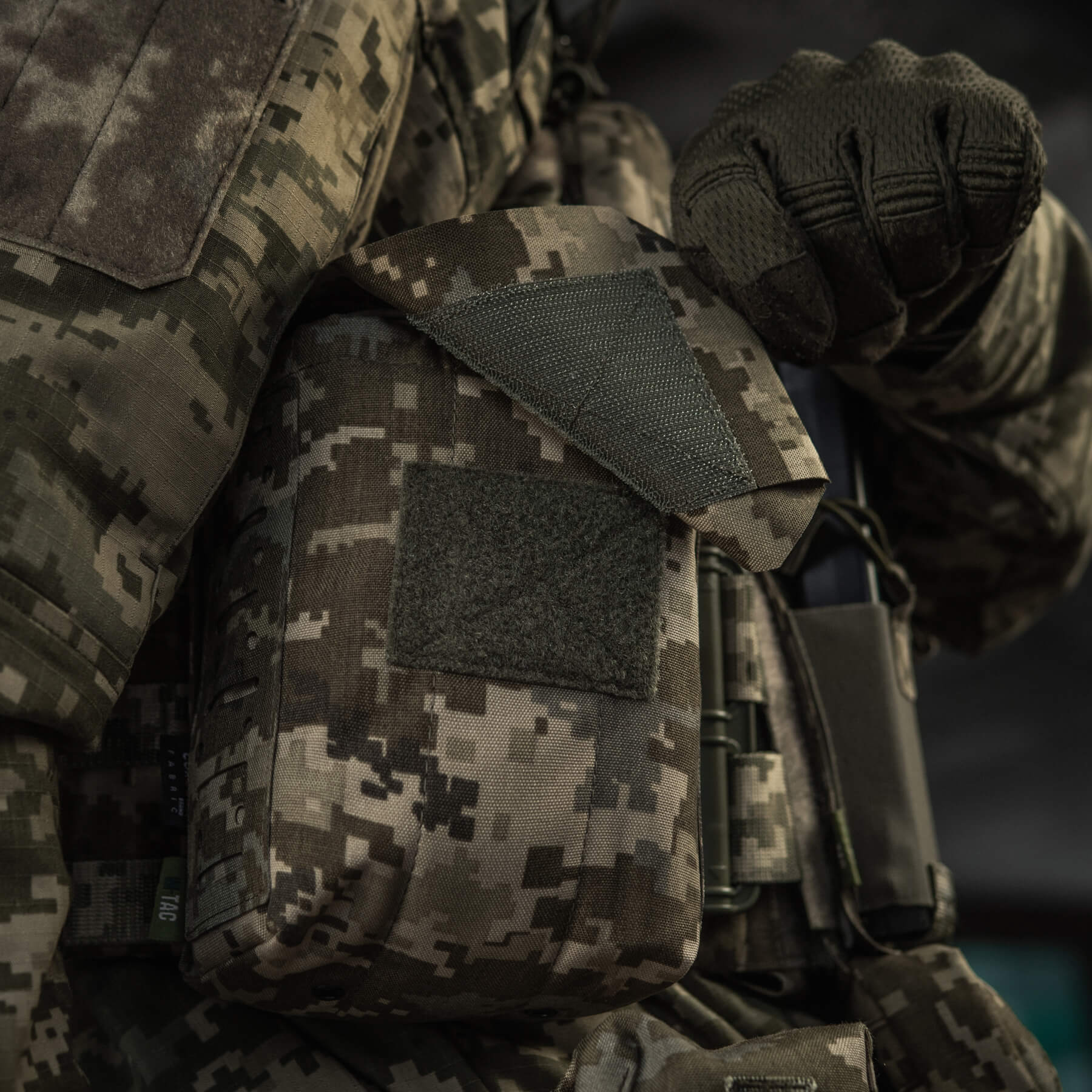 M-Tac подсумок медицинский вертикальный Large Gen.II Elite MM14 — 22