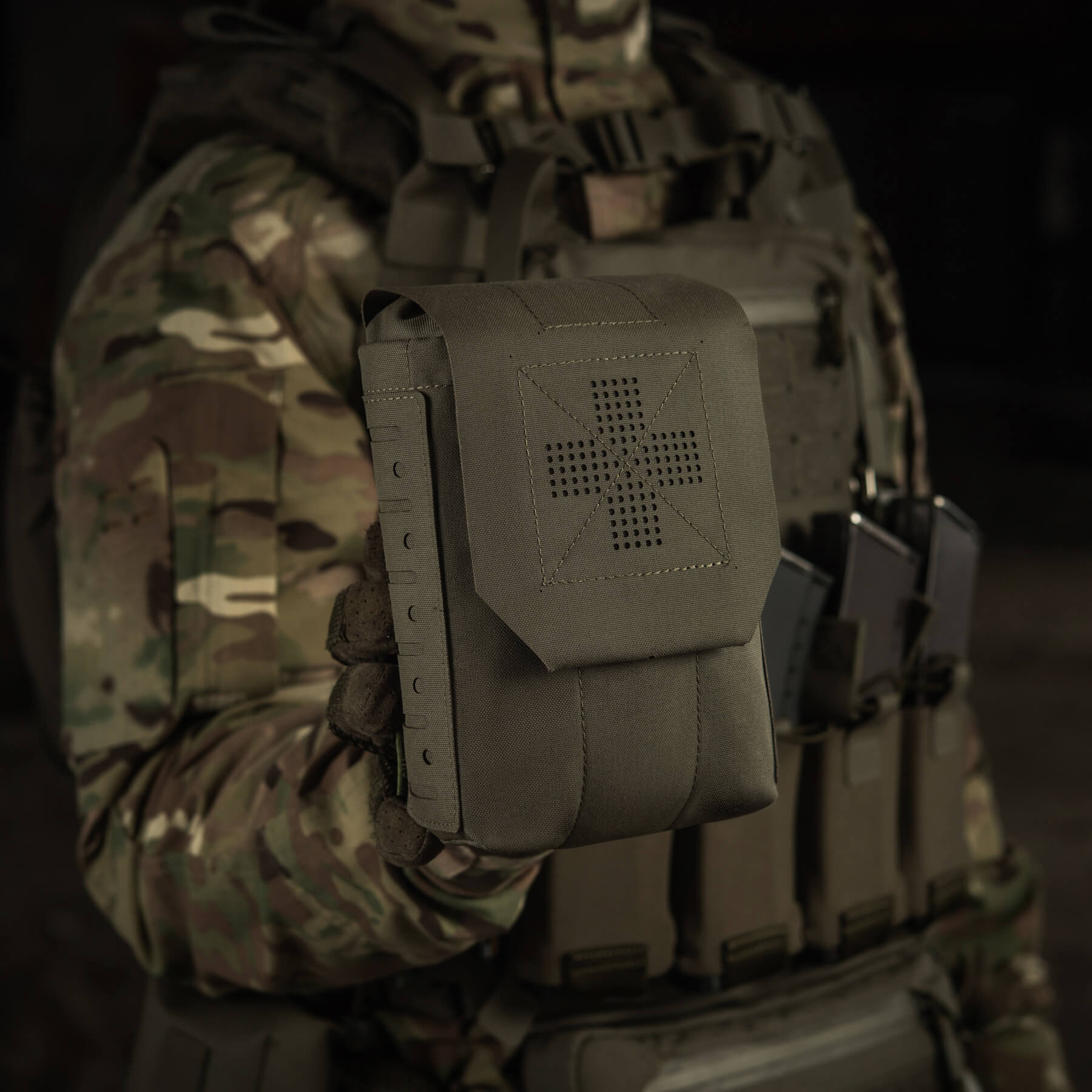 M-Tac подсумок медицинский вертикальный Large Gen.II Elite Ranger Green — 9