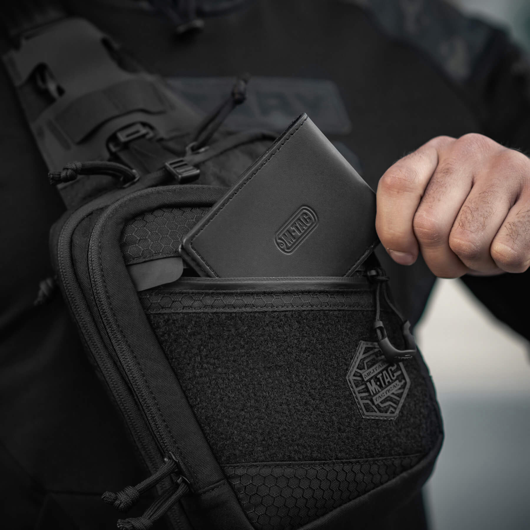 M-Tac сумка Sling Pistol Bag Hex с липучкой Black — 25