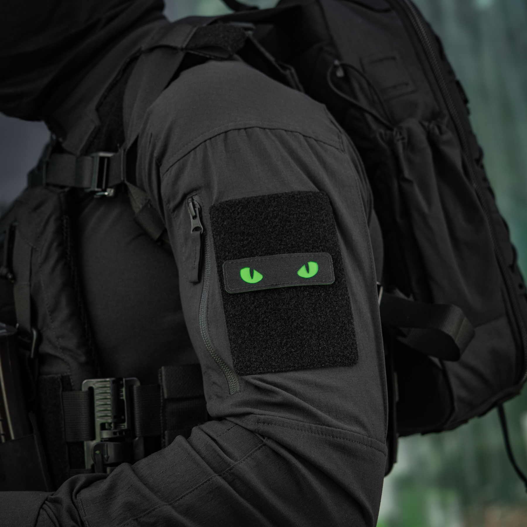 M-Tac нашивка Cat Eyes Laser Cut Black/Green/GID — 13