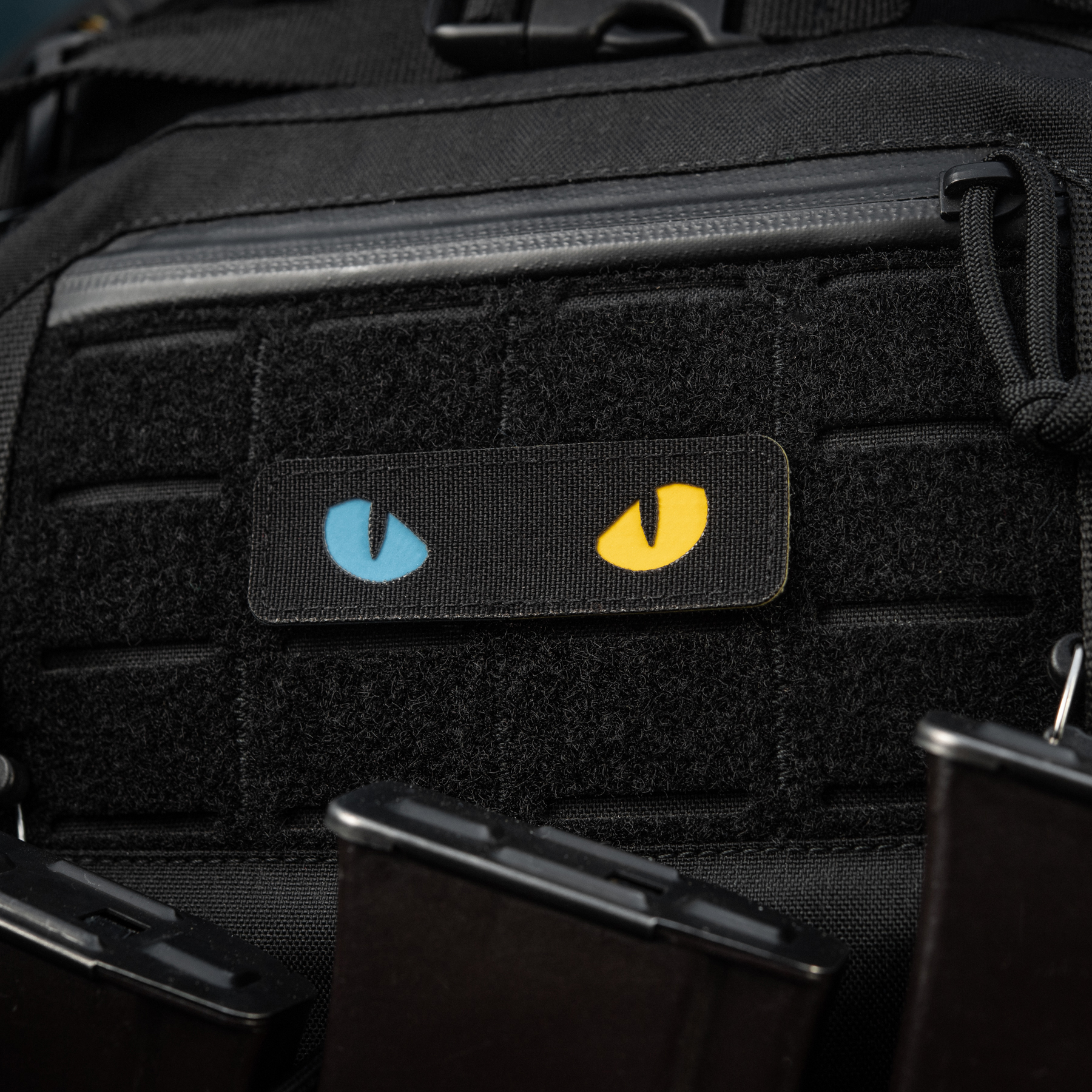 M-Tac нашивка Cat Eyes Laser Cut Black/Yellow/Blue/GID — 9