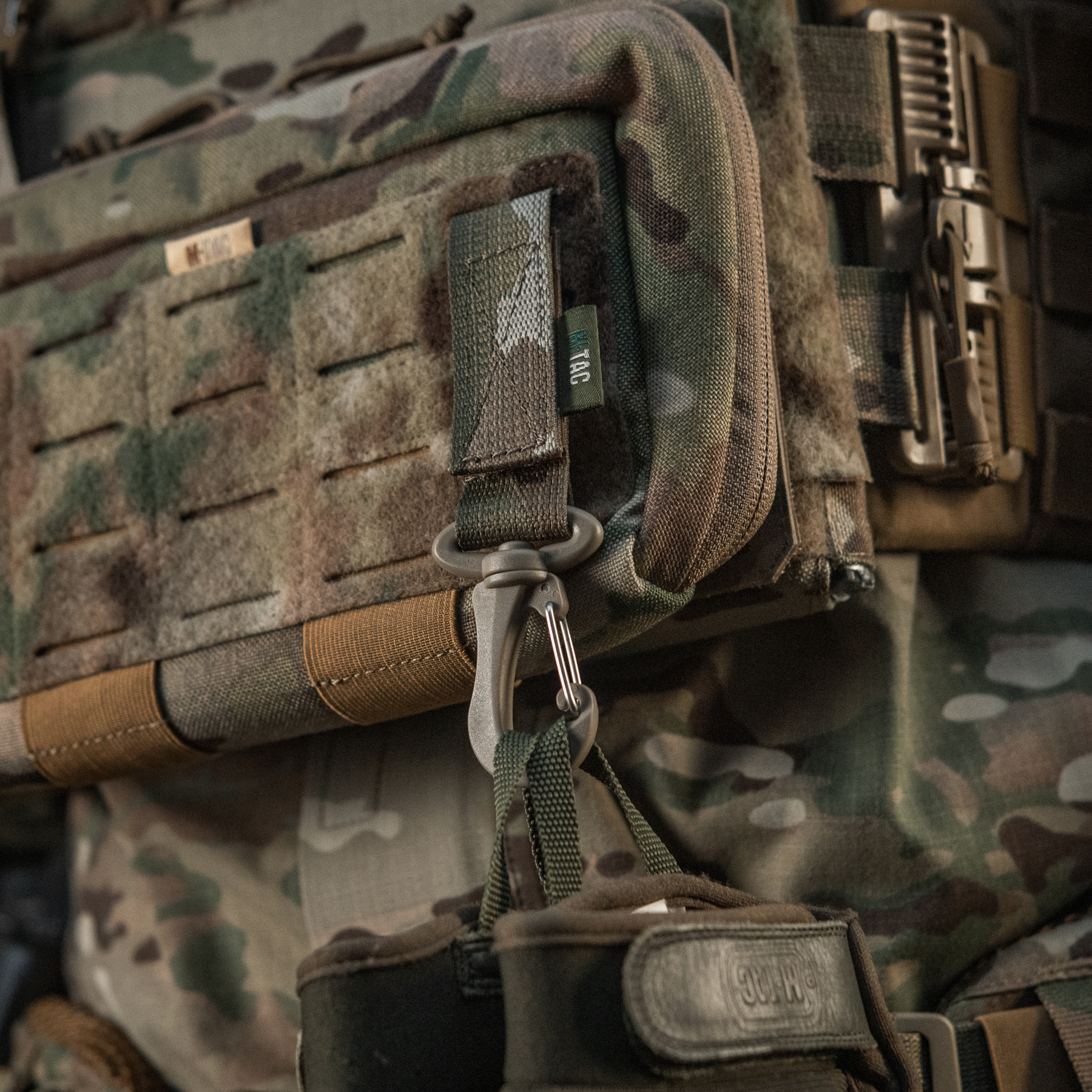 M-Tac крепление с карабином Multicam — 9