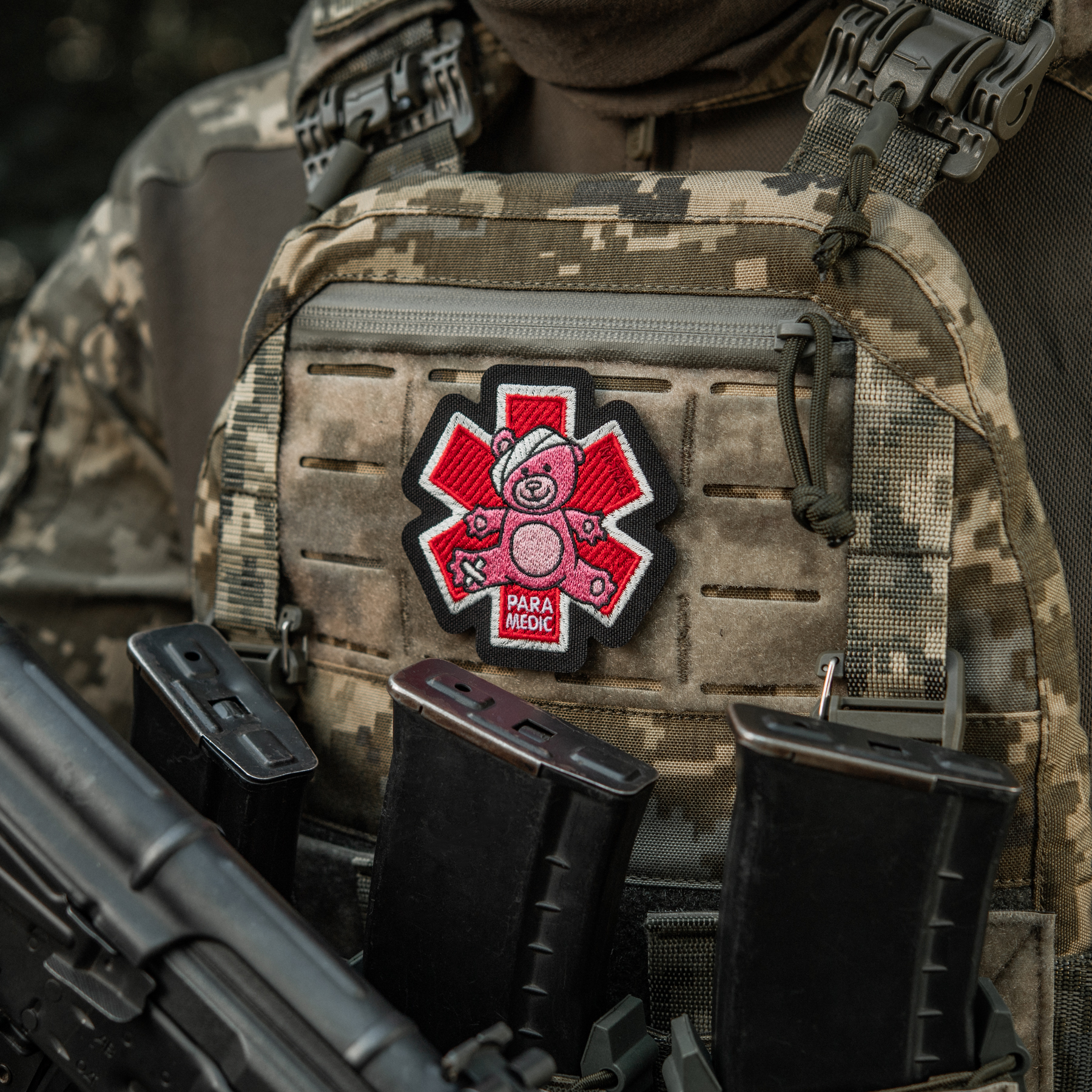 M-Tac нашивка Paramedic Ведмідь (вышивка) Pink/Black — 3