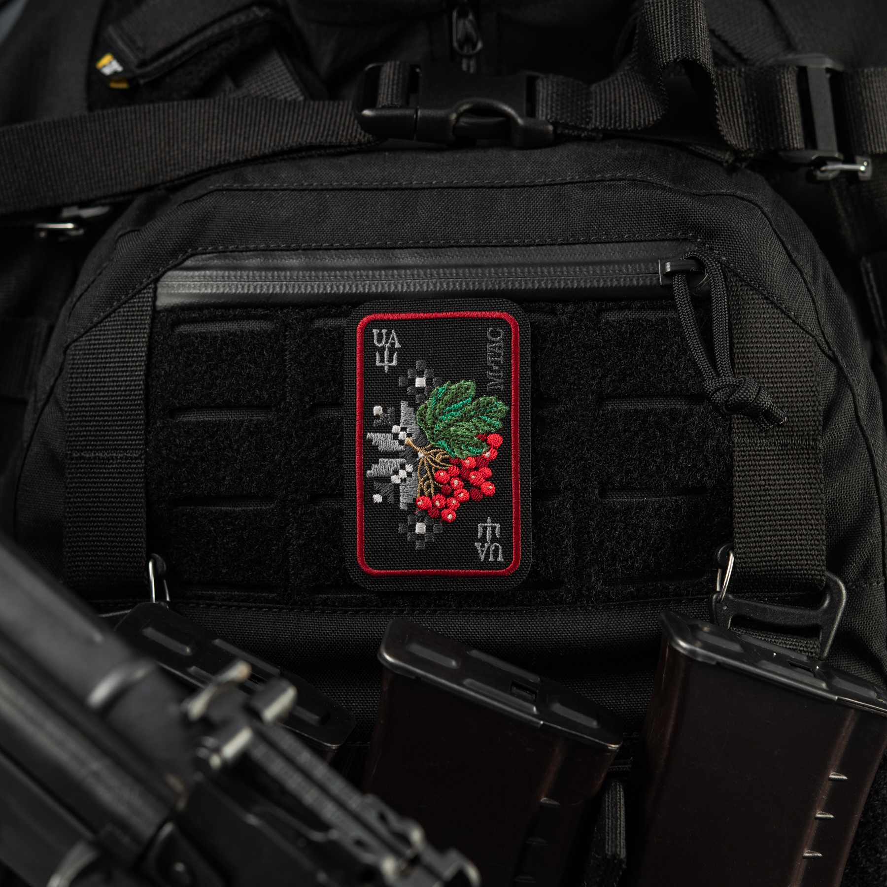 M-Tac нашивка Орнамент Калина (вышивка) Black/Red — 4